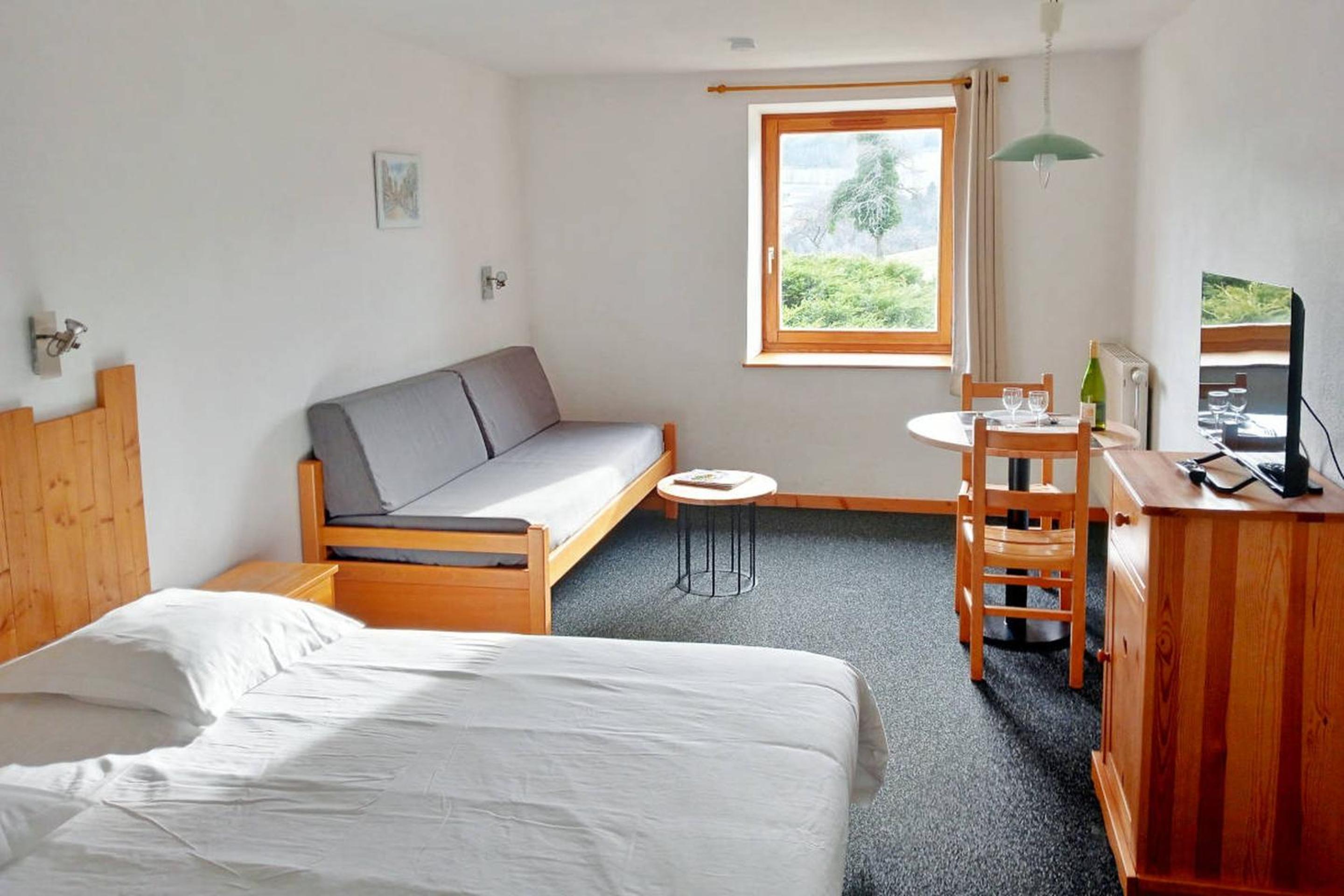 Studio (2 Adults) photo 1