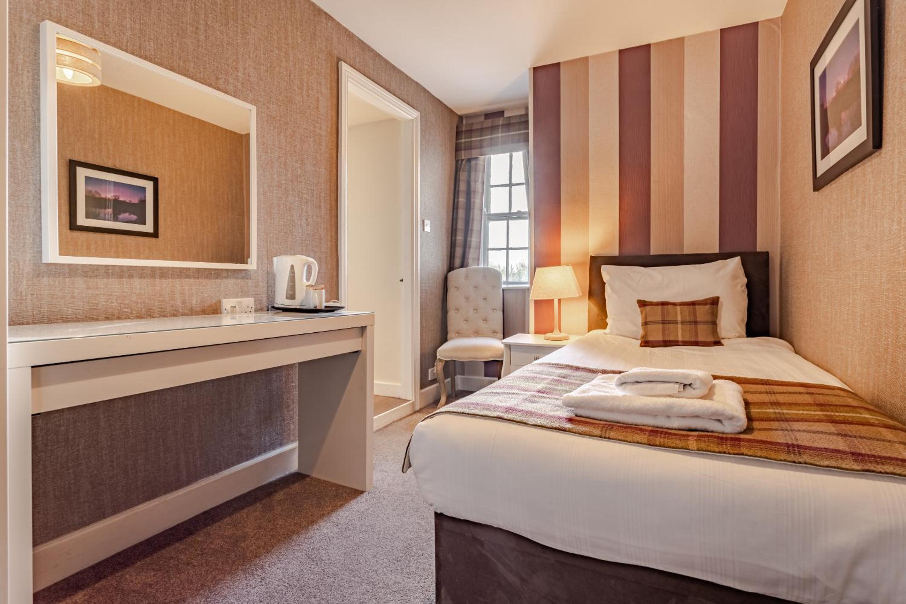 Single Room with Shower photo 3