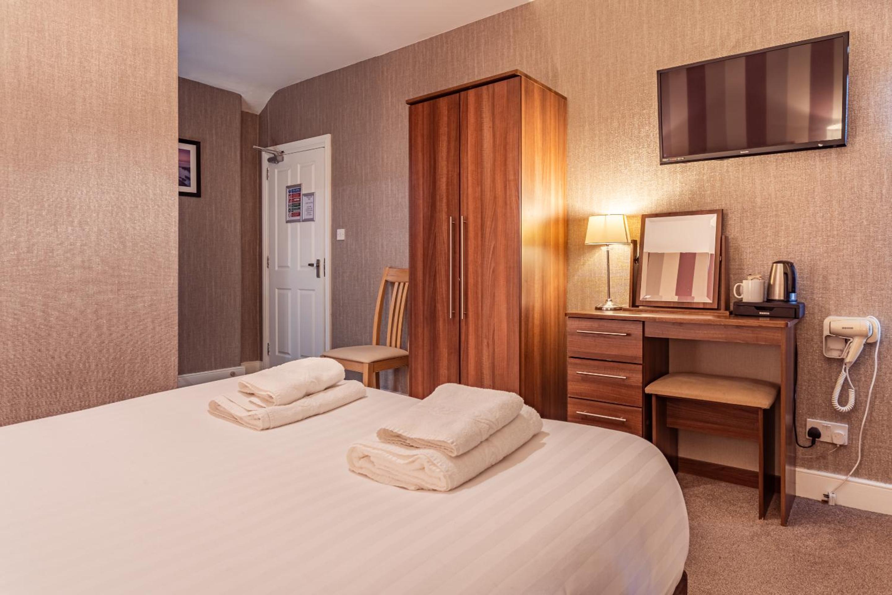 Standard Double Room photo 2