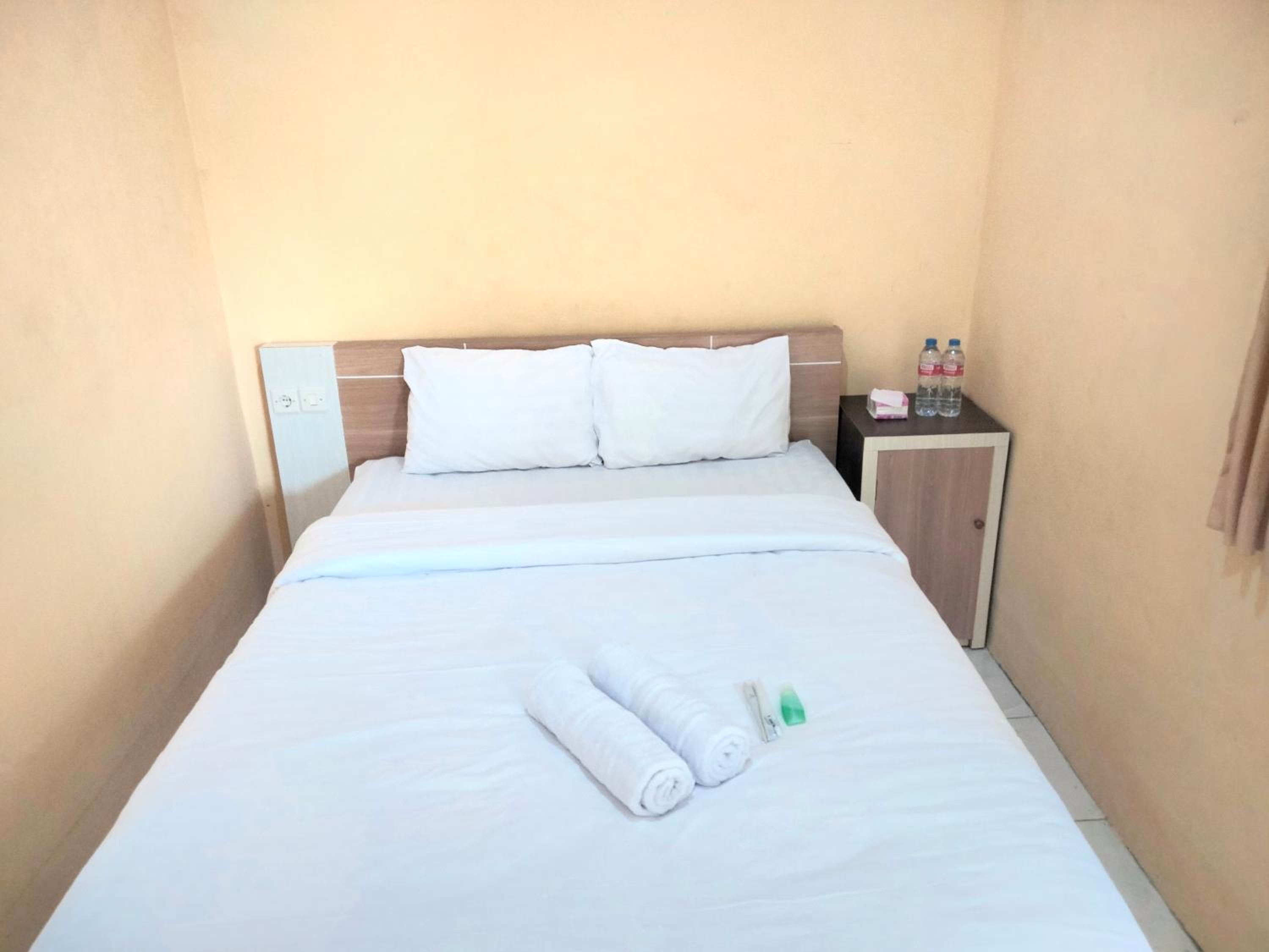 Standard Double Room photo 3