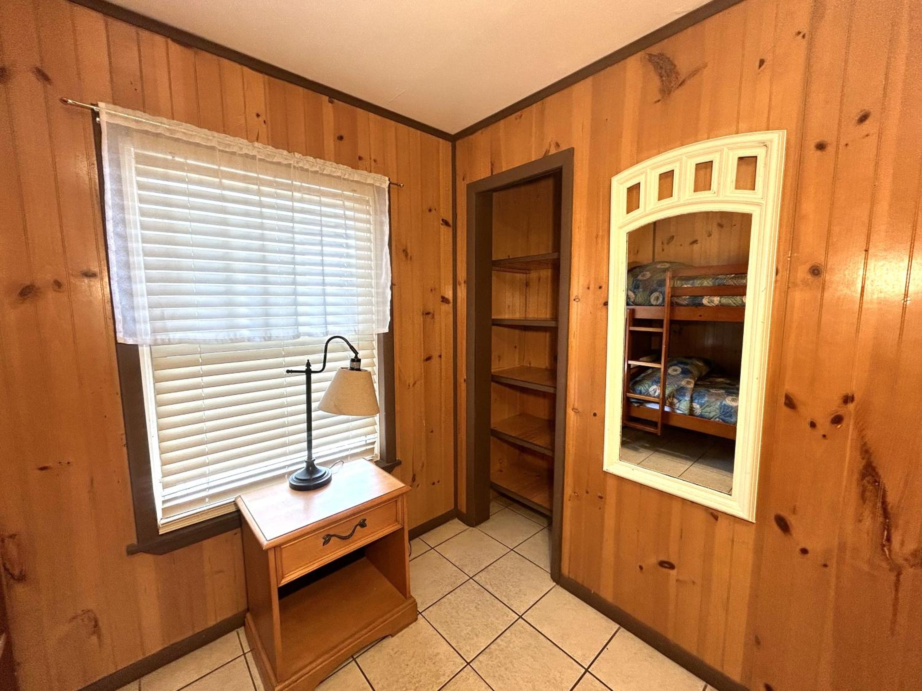 Superior Three Bedroom, Two Bathroom Apartment, City View  - Photo 21