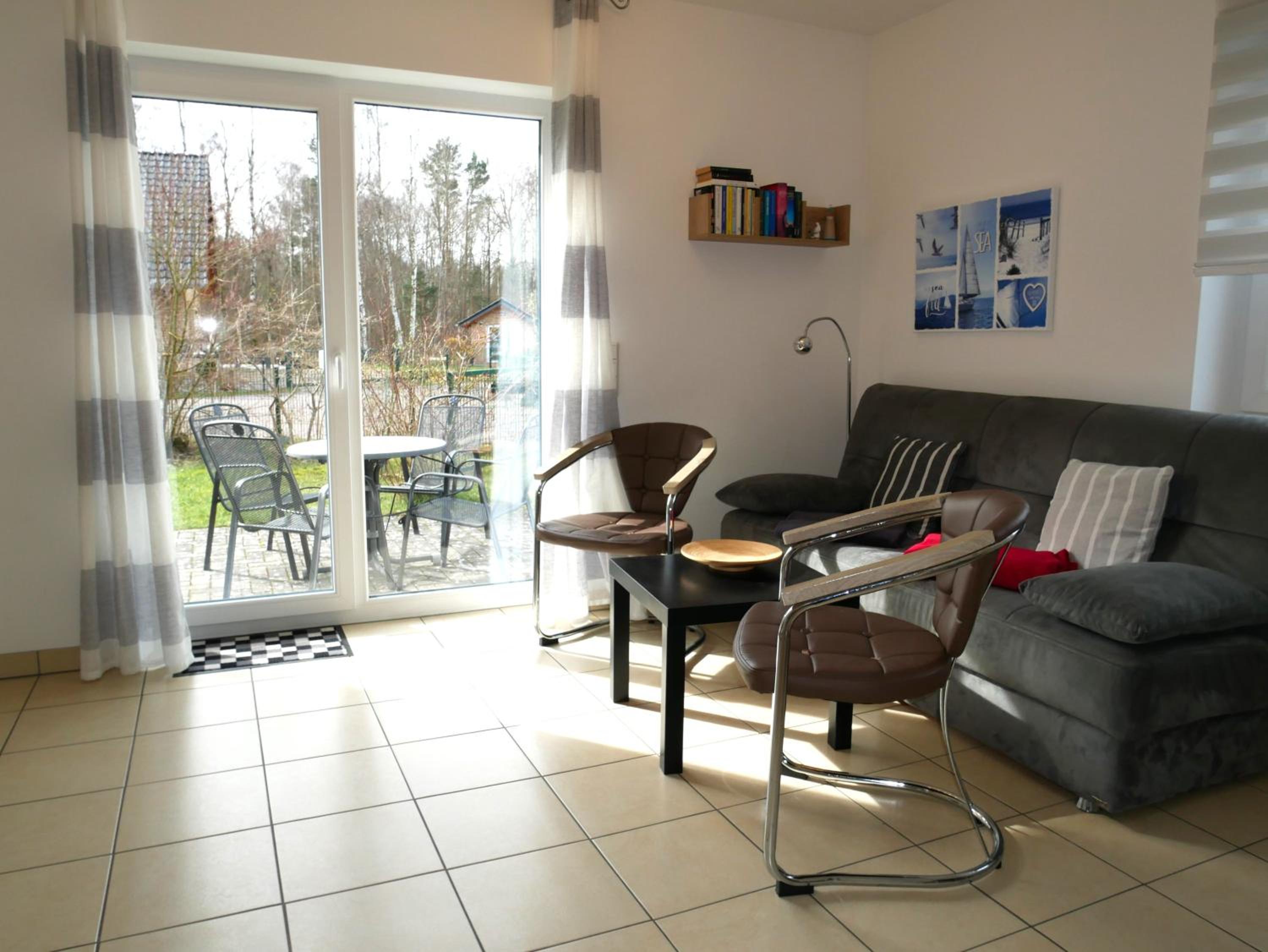 Two-Bedroom House photo 3
