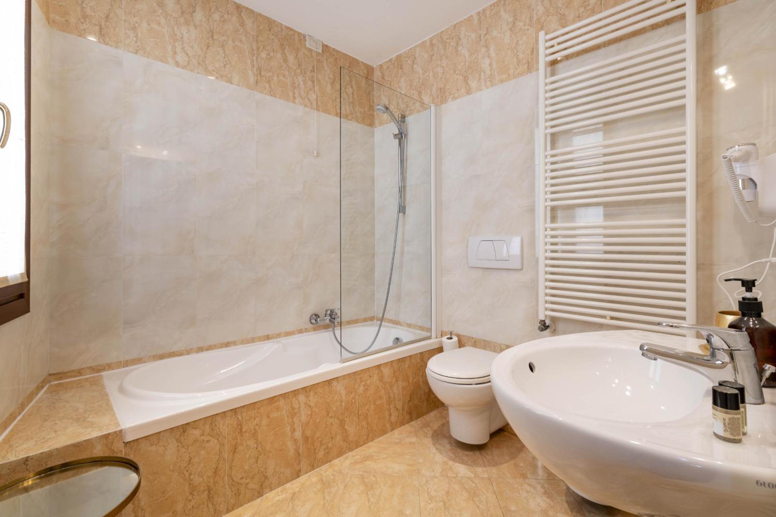 Triple Room with Sea View photo 2