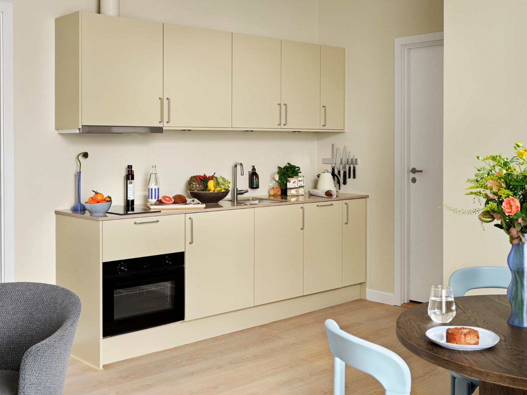 One-Bedroom Apartment - Photo 13