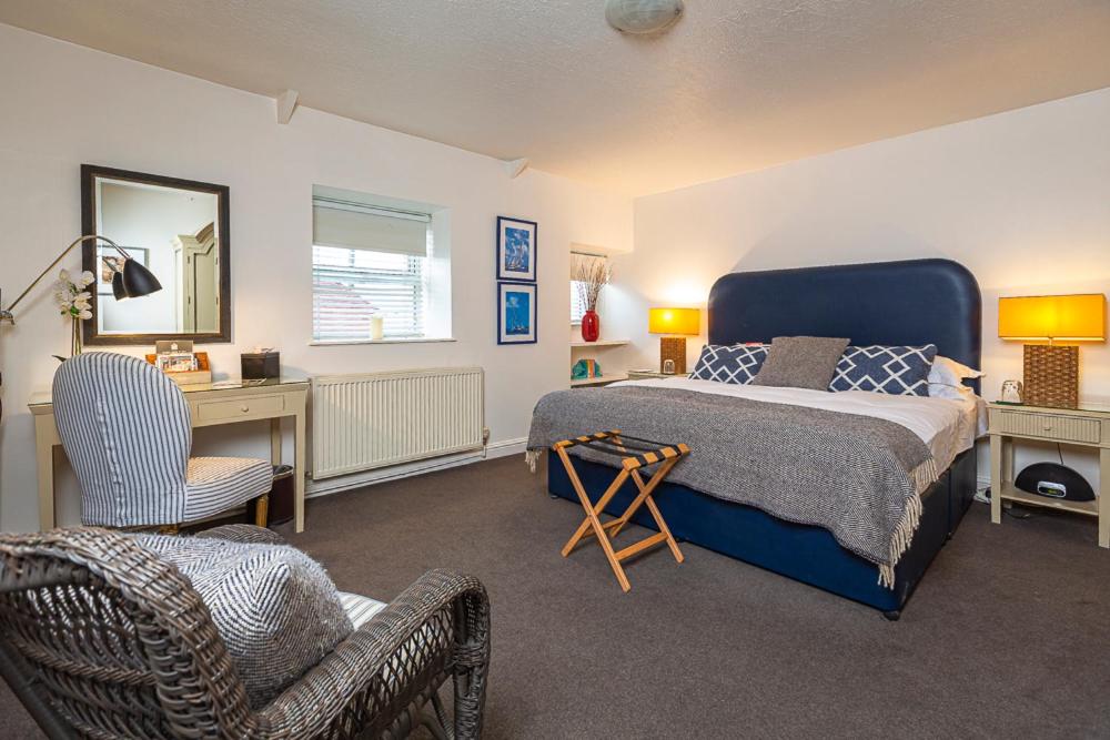 Two-Bedroom Suite photo 3