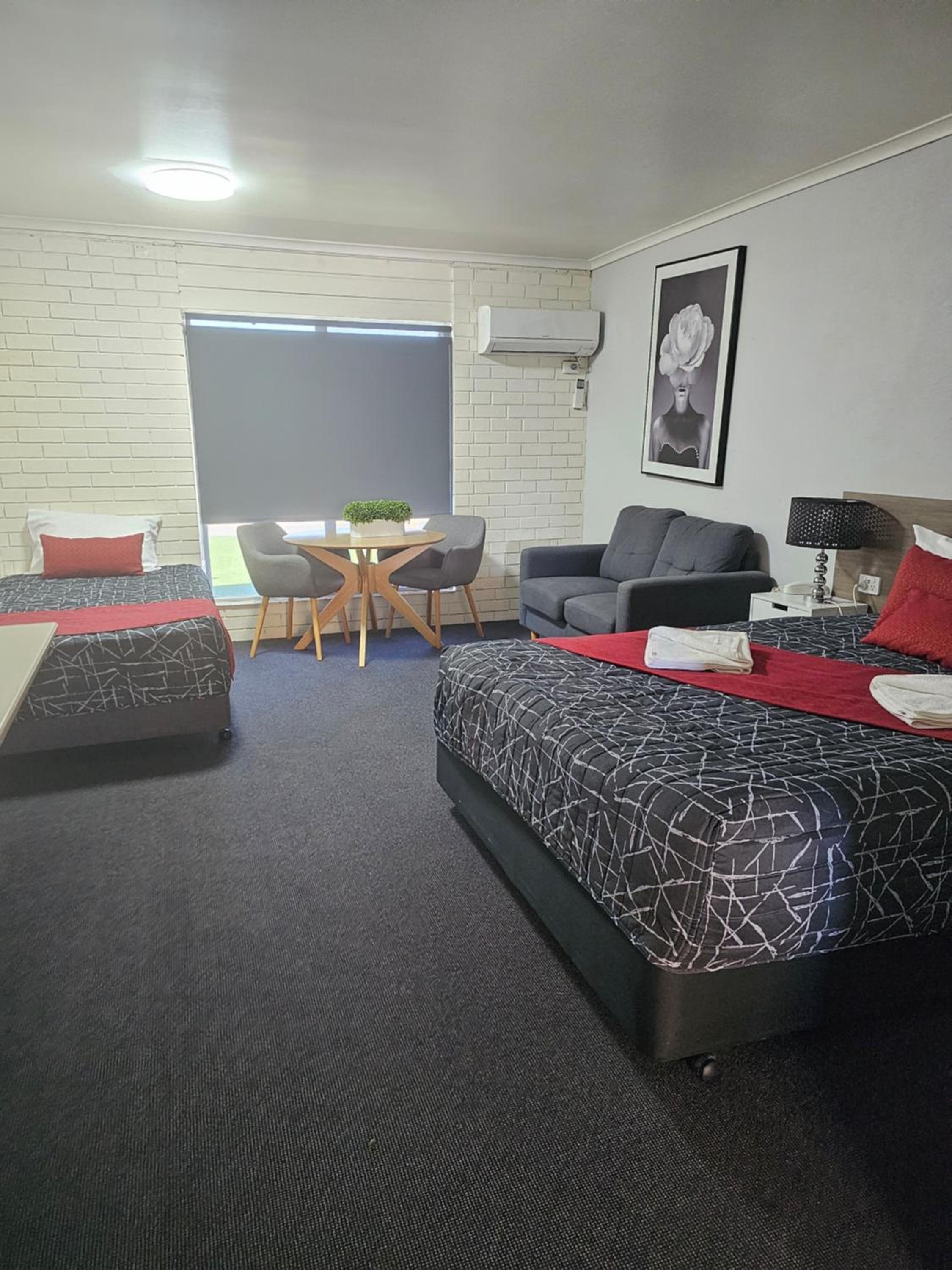 Twin Room photo 1