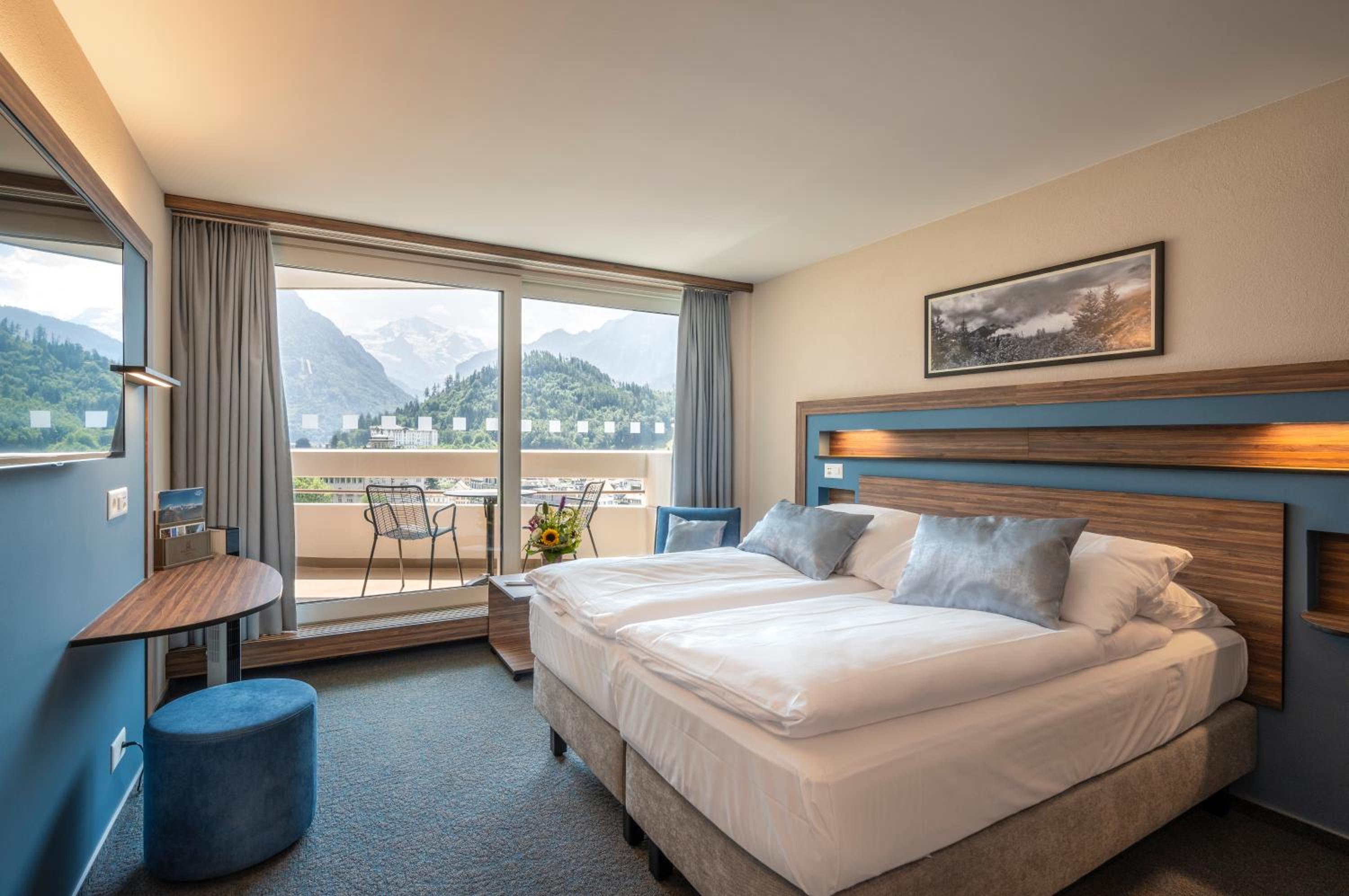 Deluxe Twin Room - Photo 8