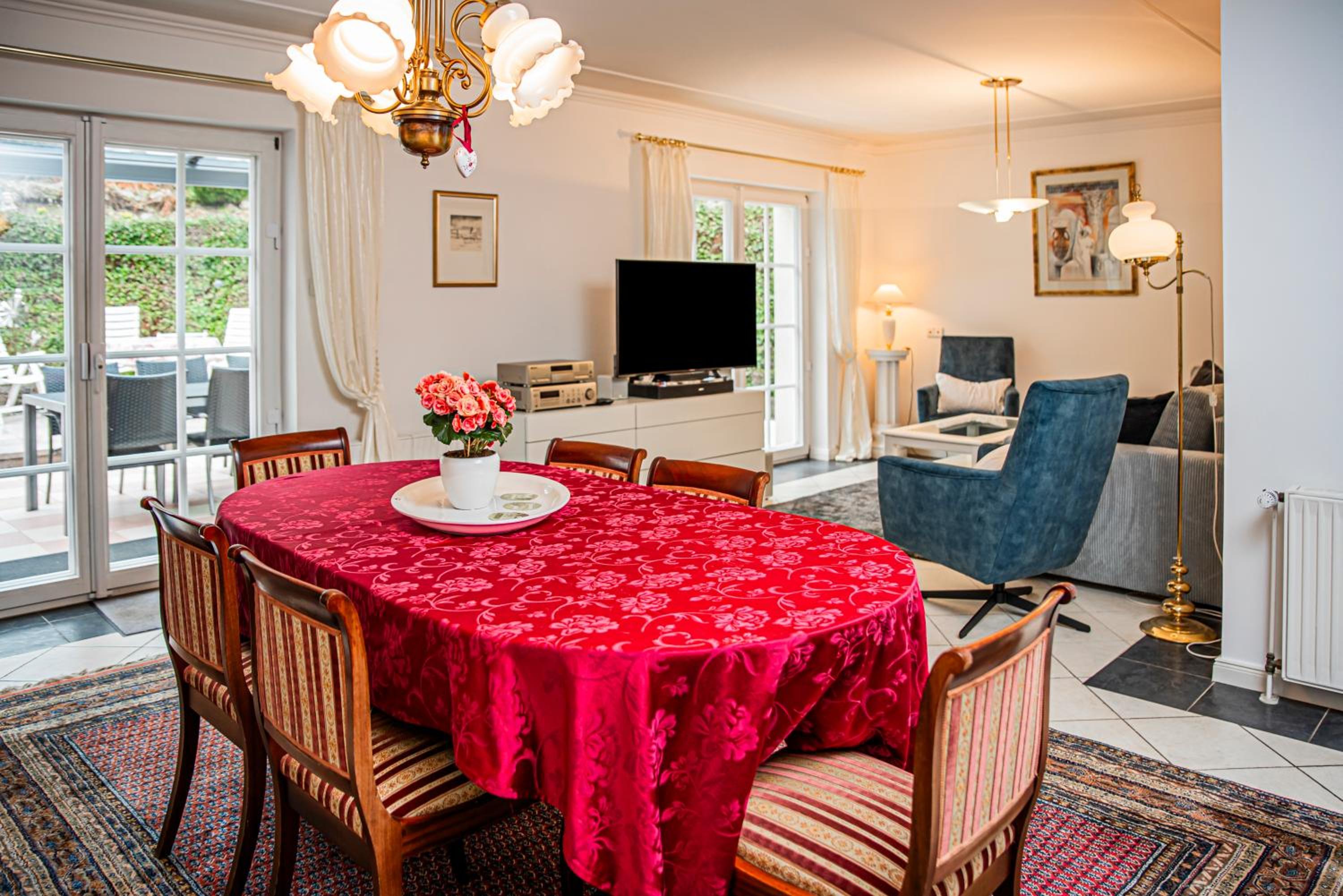 Vacation Home photo 2
