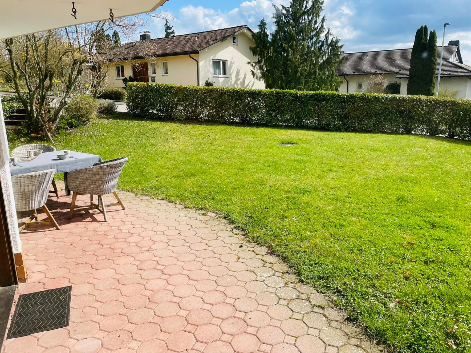 One-Bedroom Apartment with Garden View photo 3