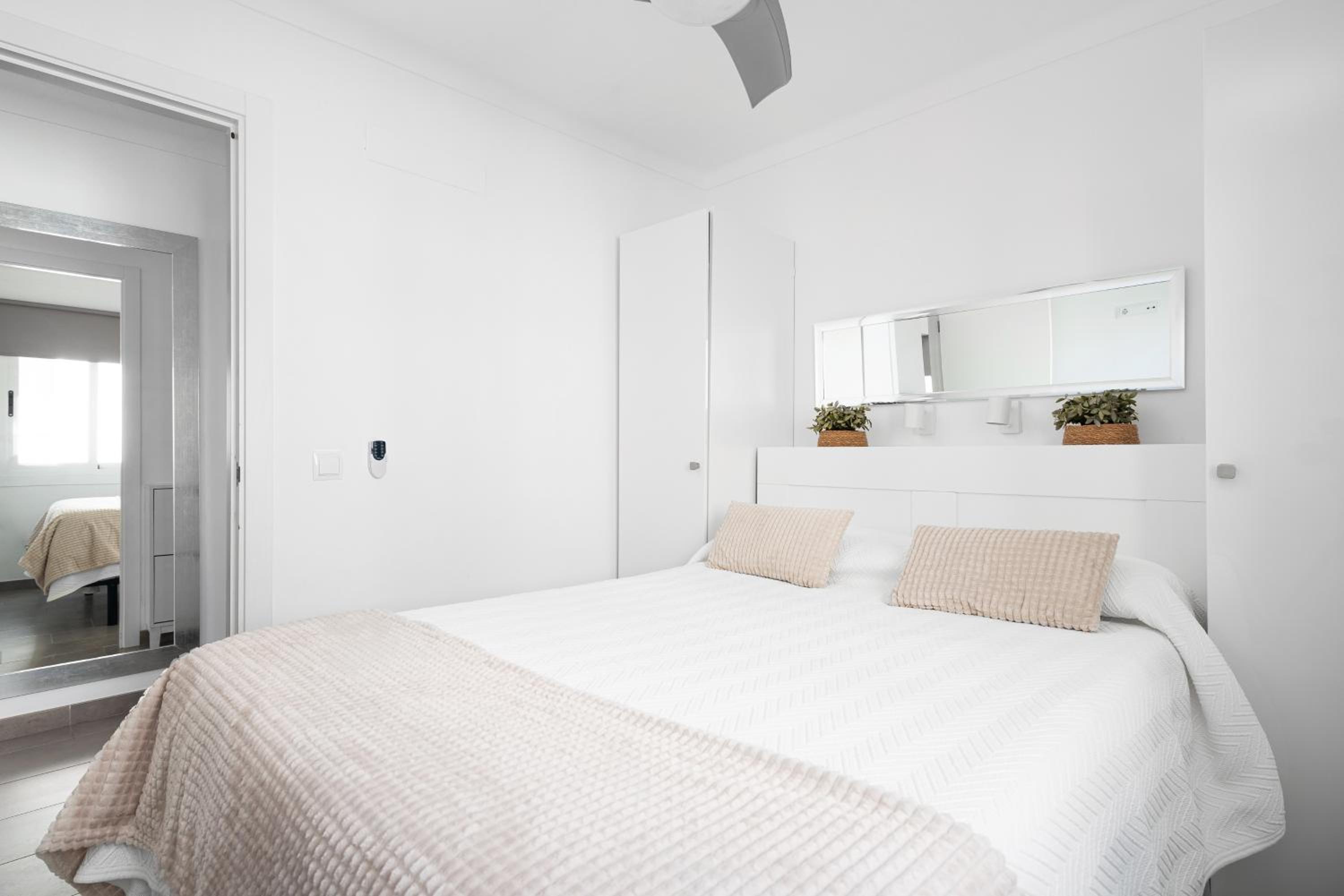 Apartment photo 2
