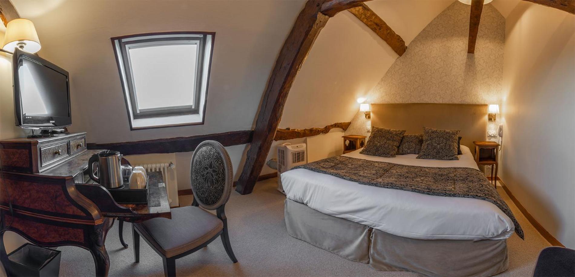 Small Double Room - Photo 6