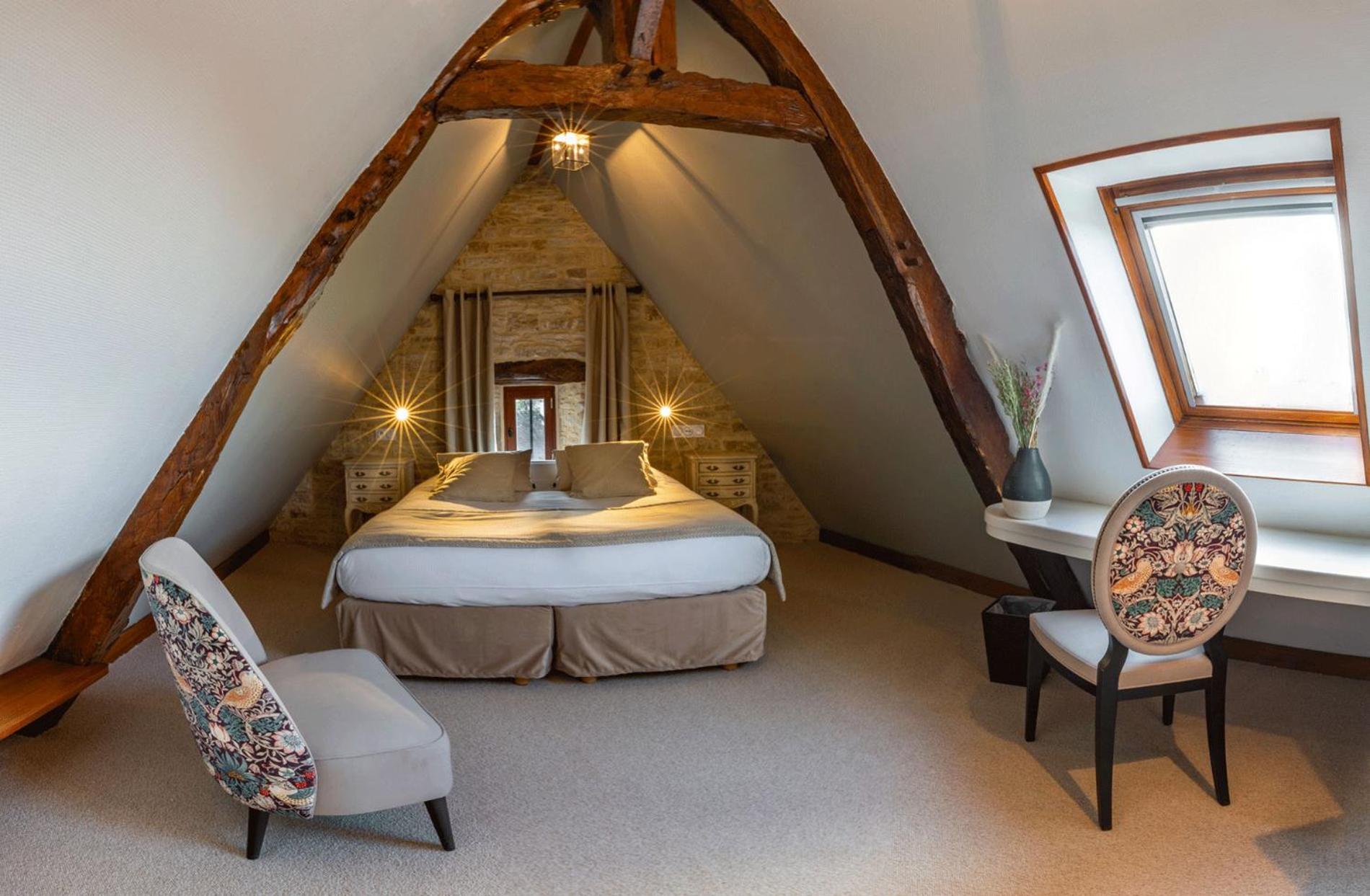 Small Double Room - Photo 9