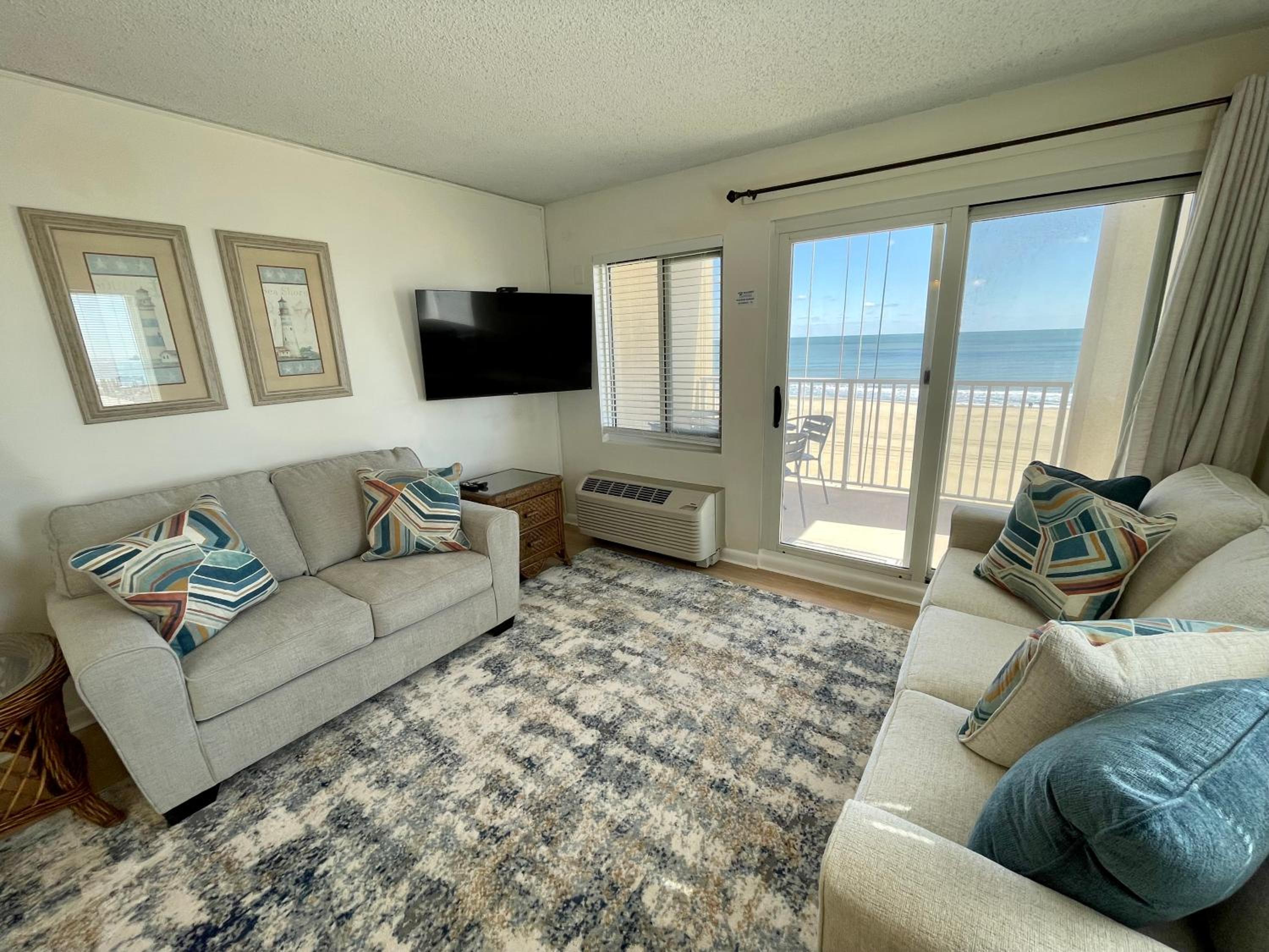 Apartment With Terrace photo 1