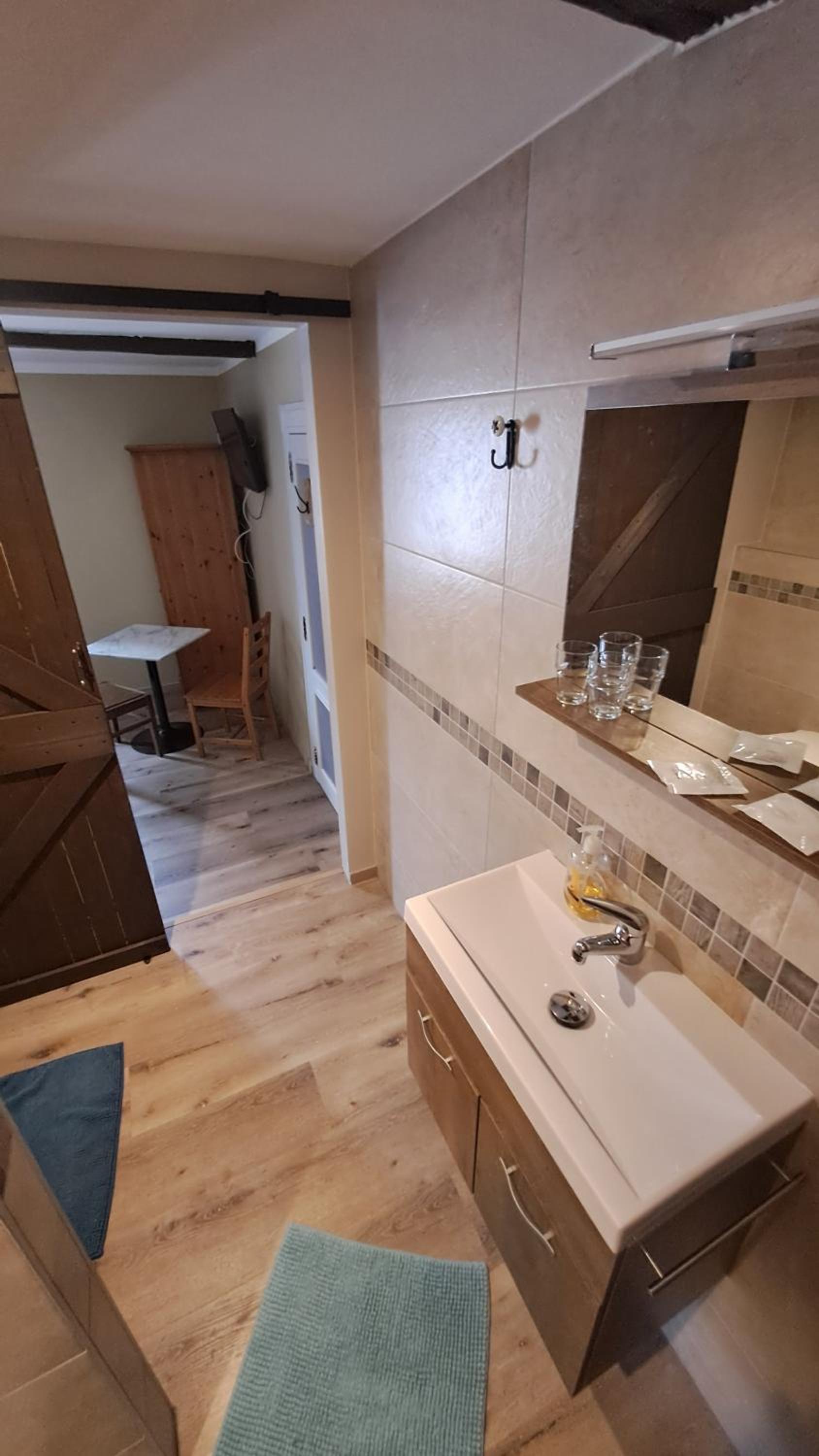 Small Double Room photo 3