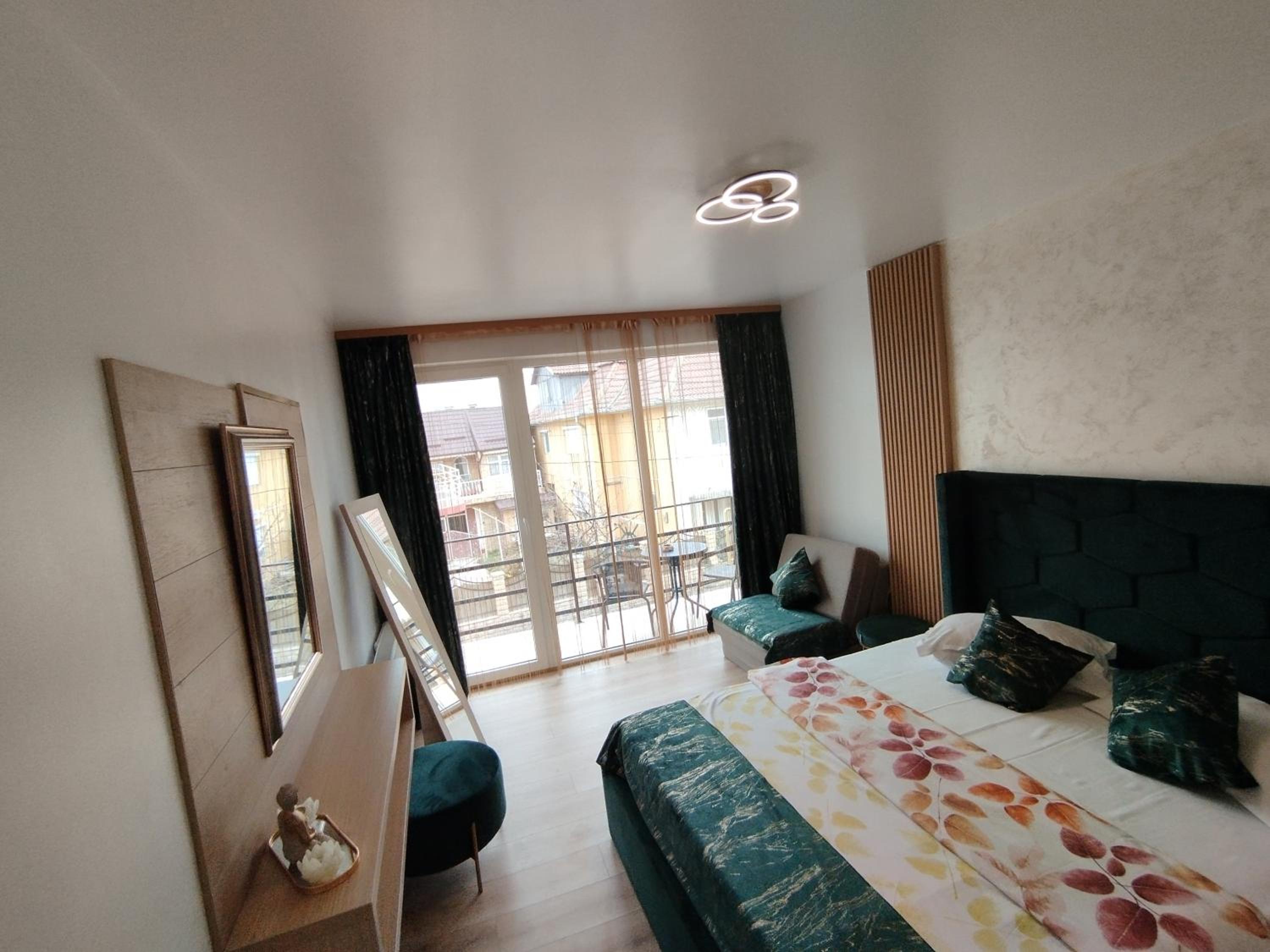 Apartment with Terrace photo 3