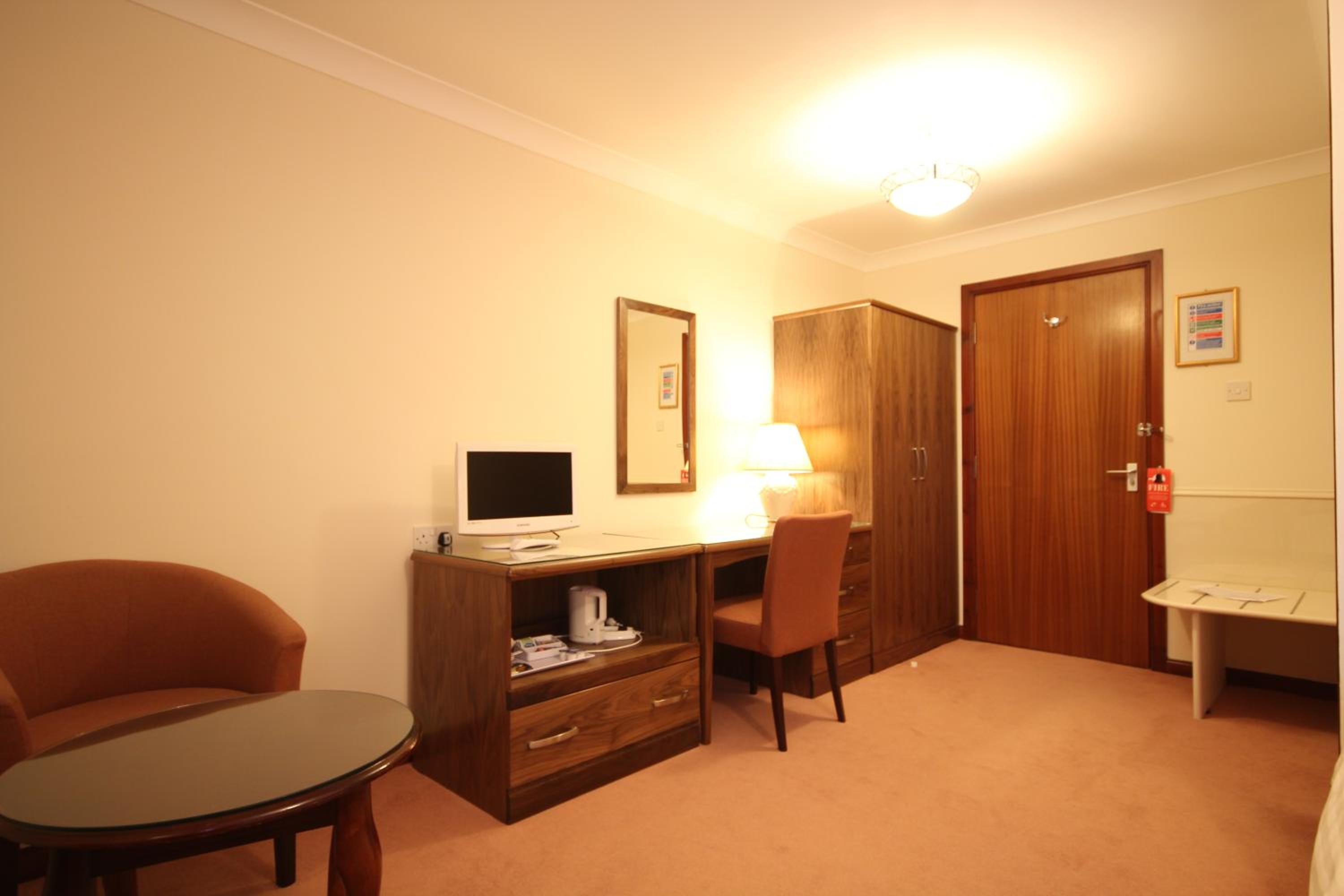 Superior Twin Room photo 2
