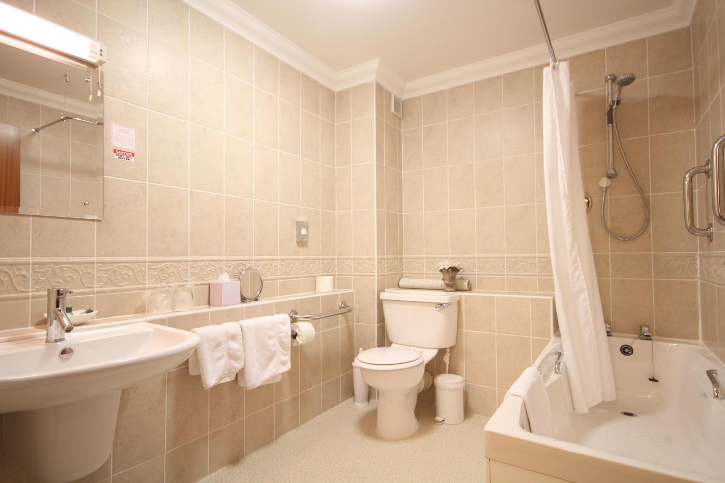 Standard Twin Room photo 2