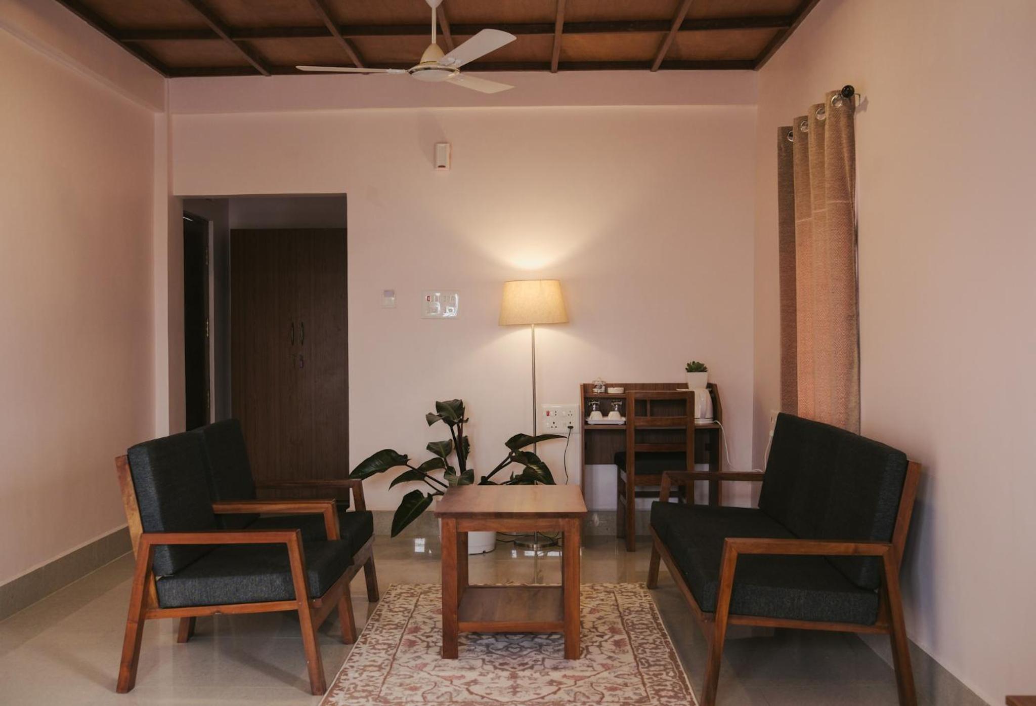 Deluxe Family Room photo 2