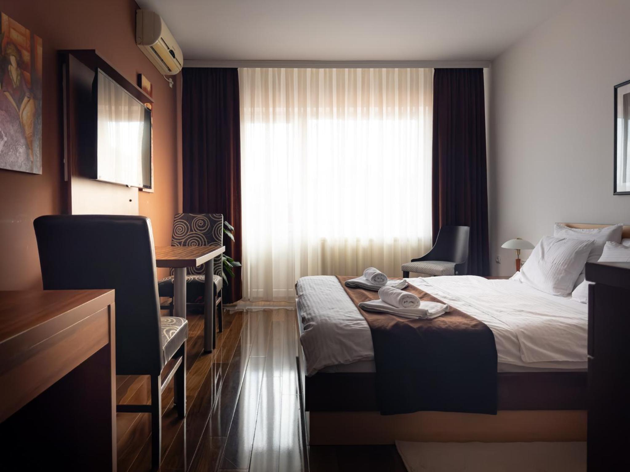 Double Room with Terrace