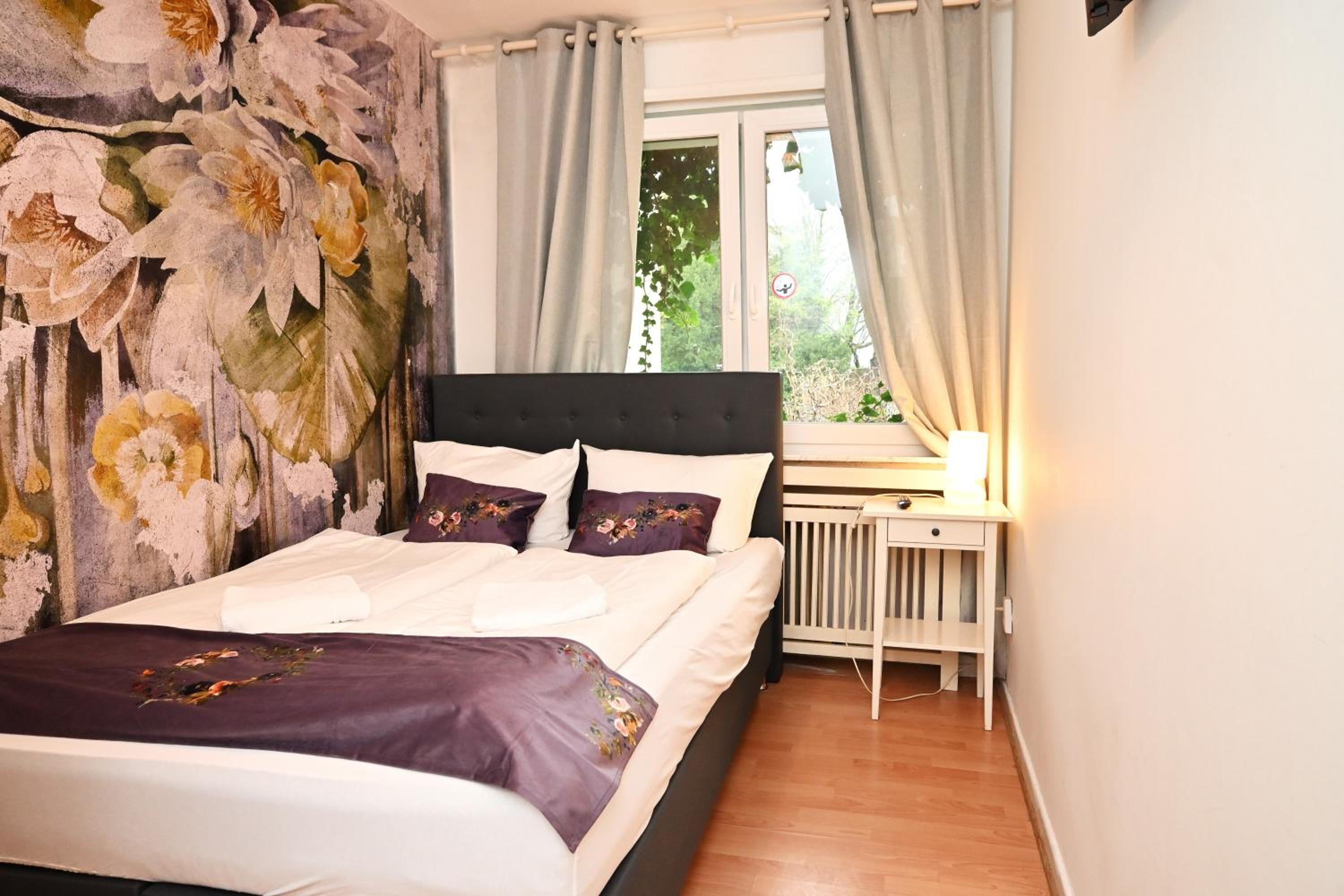 Double Room with Private Bathroom - Photo 1