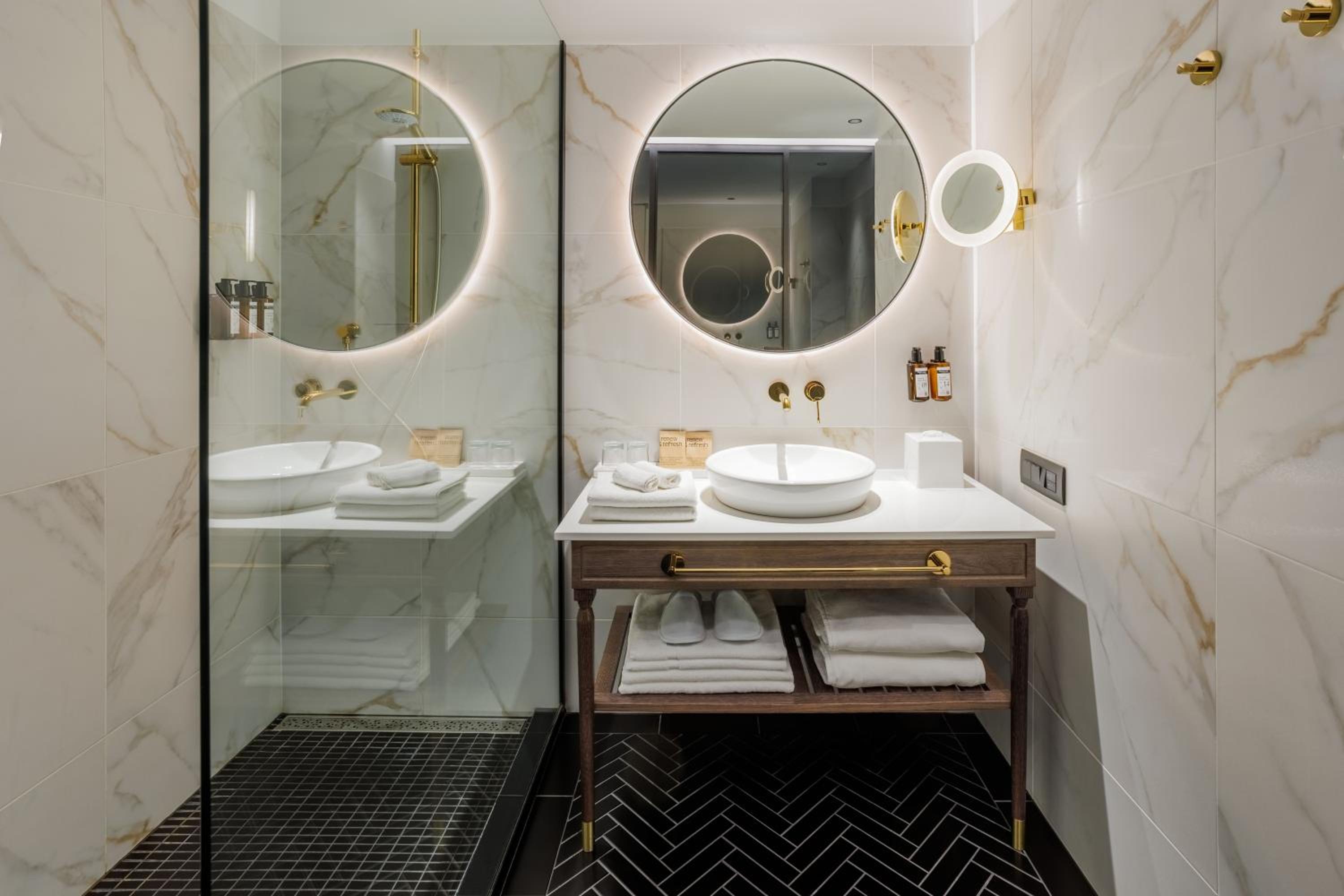 Superior Double Room - Photo 6