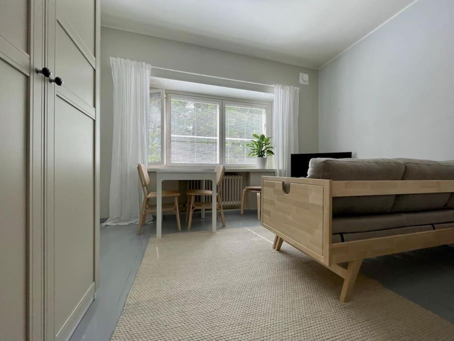 One-Bedroom Apartment photo 3