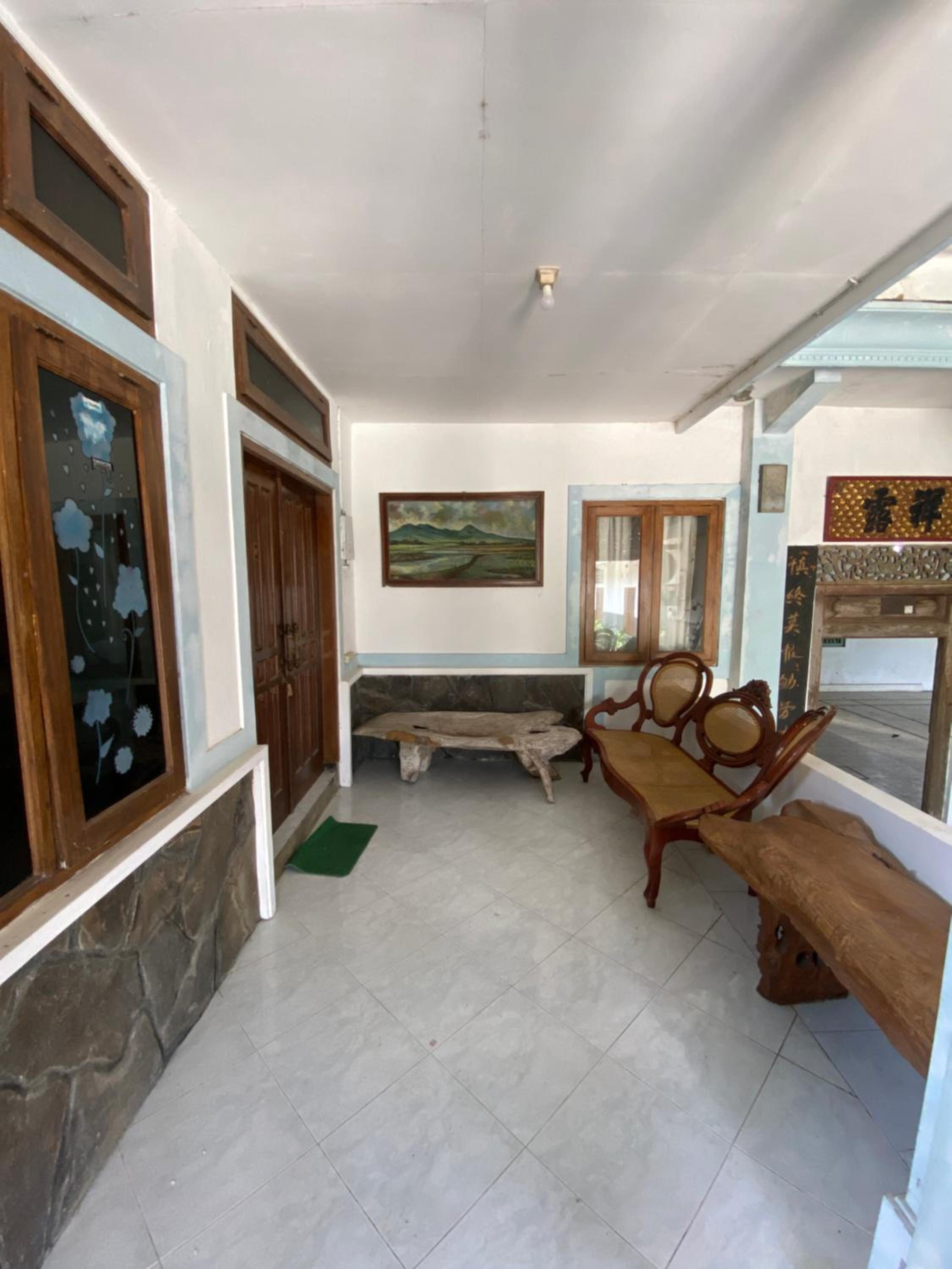 Villa photo 1