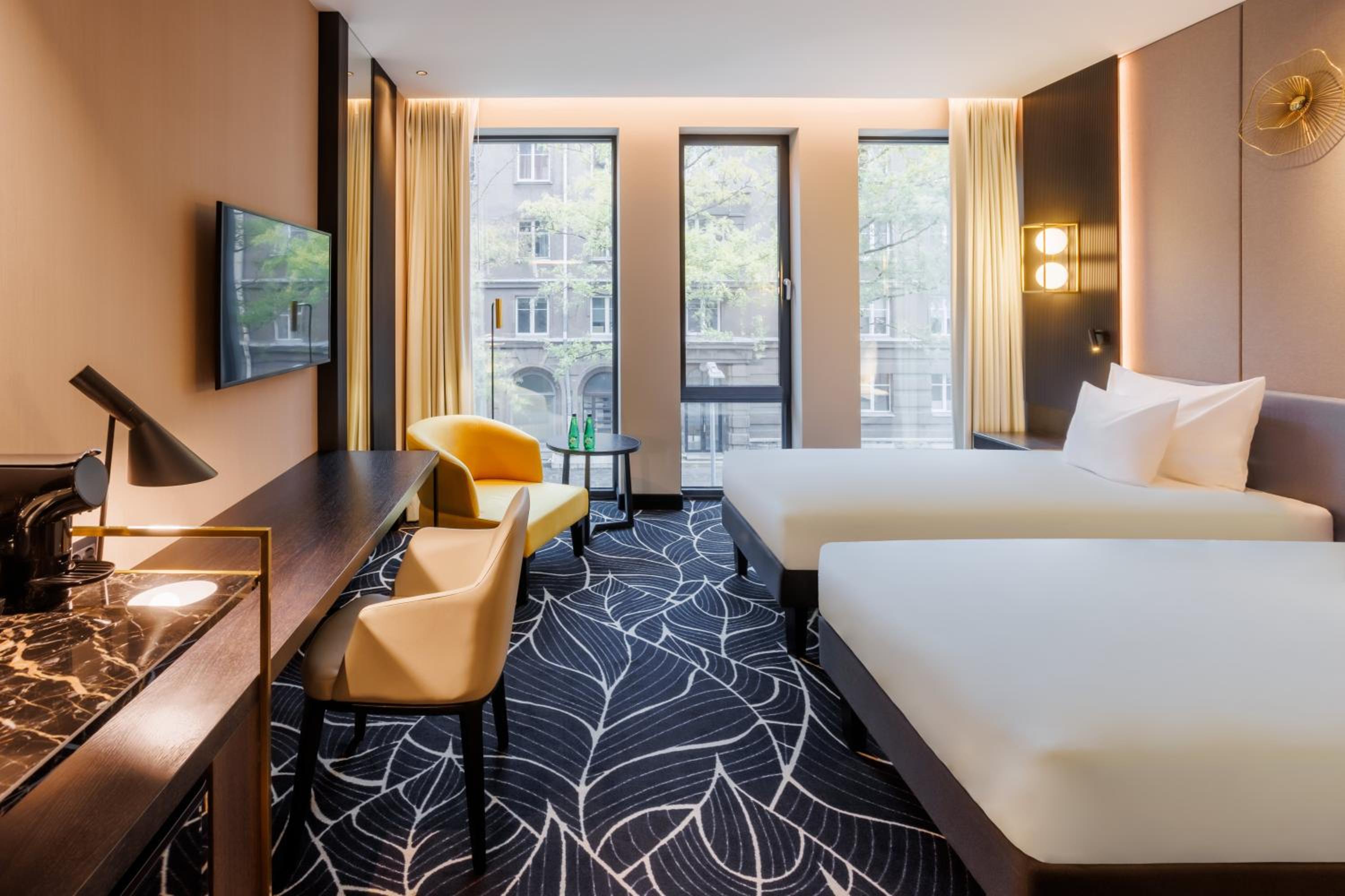 Superior Twin Room - Photo 1