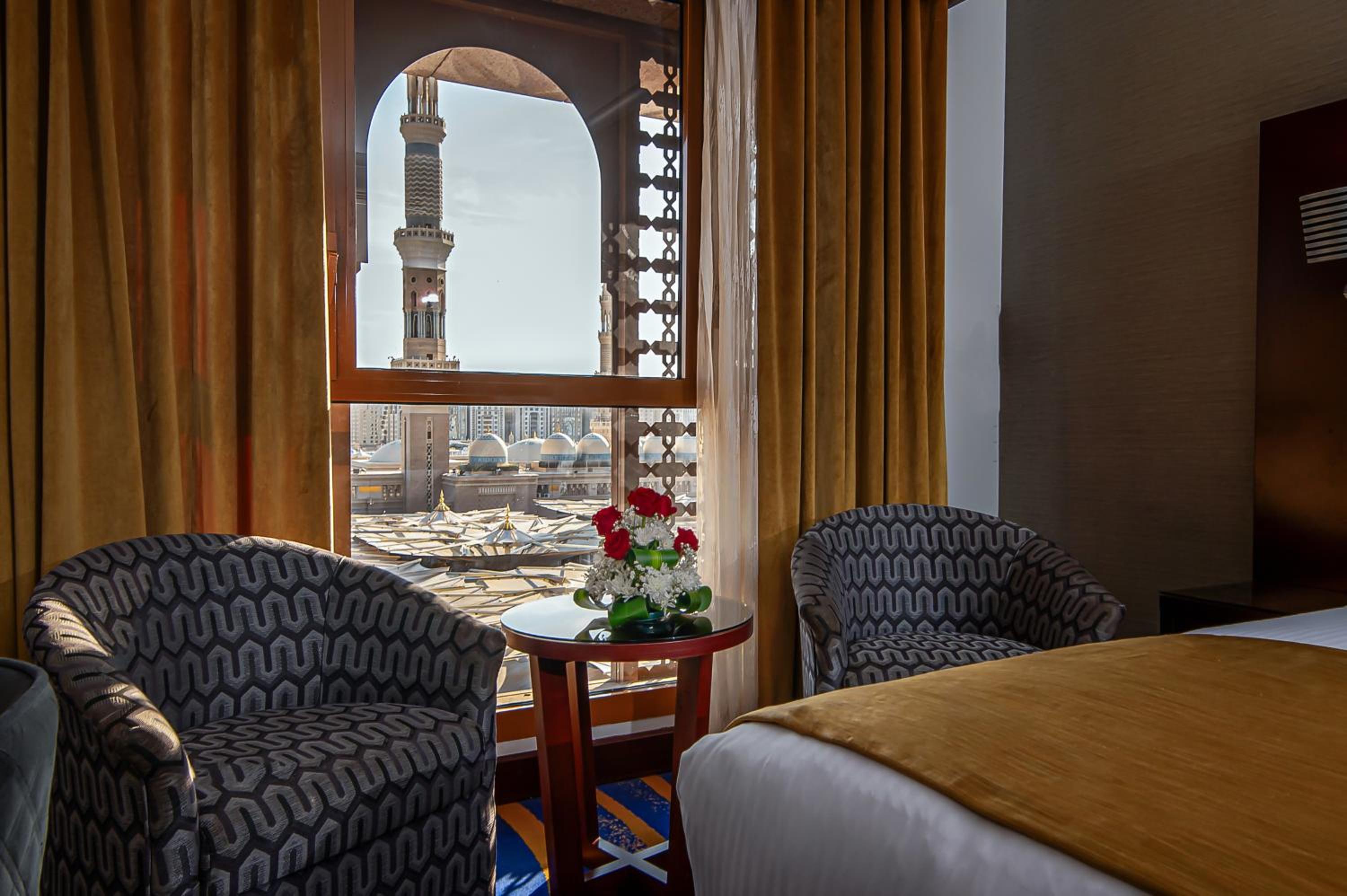 Business suite 1-Bedroom with Haram View  - Photo 2