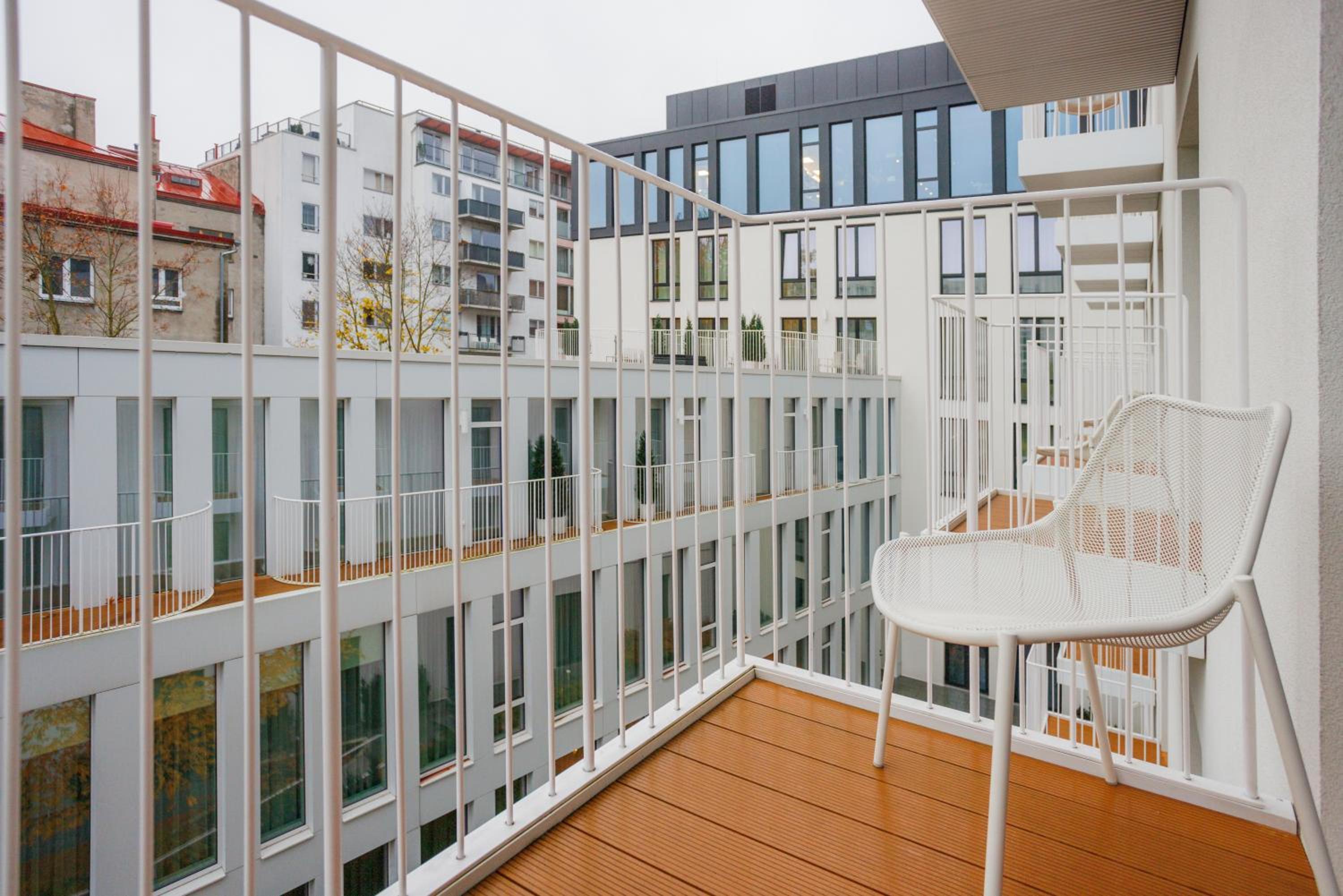 Superior Double Room with Balcony - Photo 3