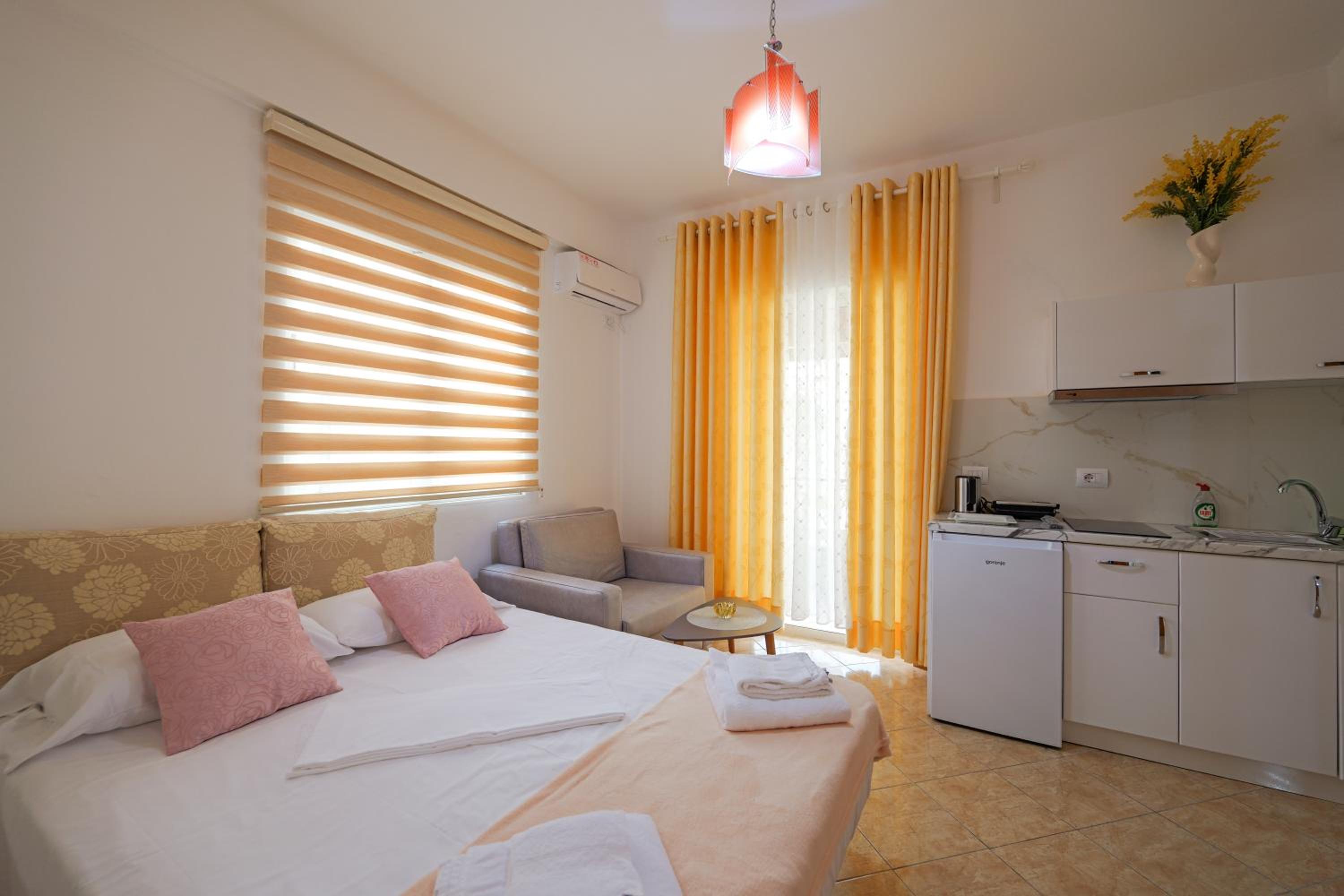 Family Room with Balcony photo 1