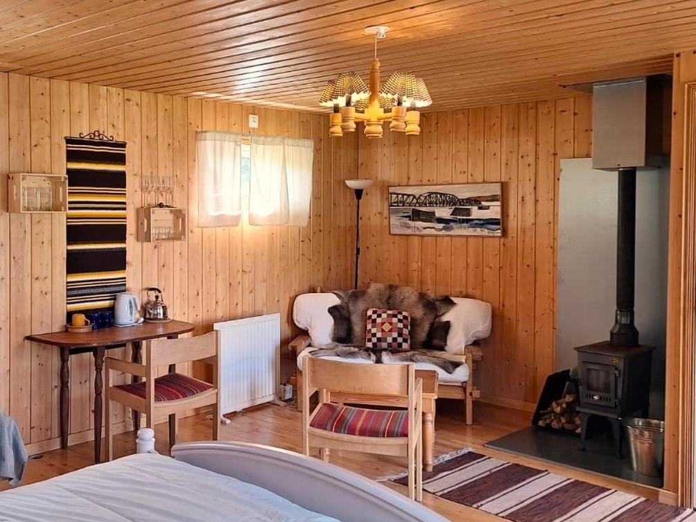gîte avec toilettes privées et salle de bain comune photo 1