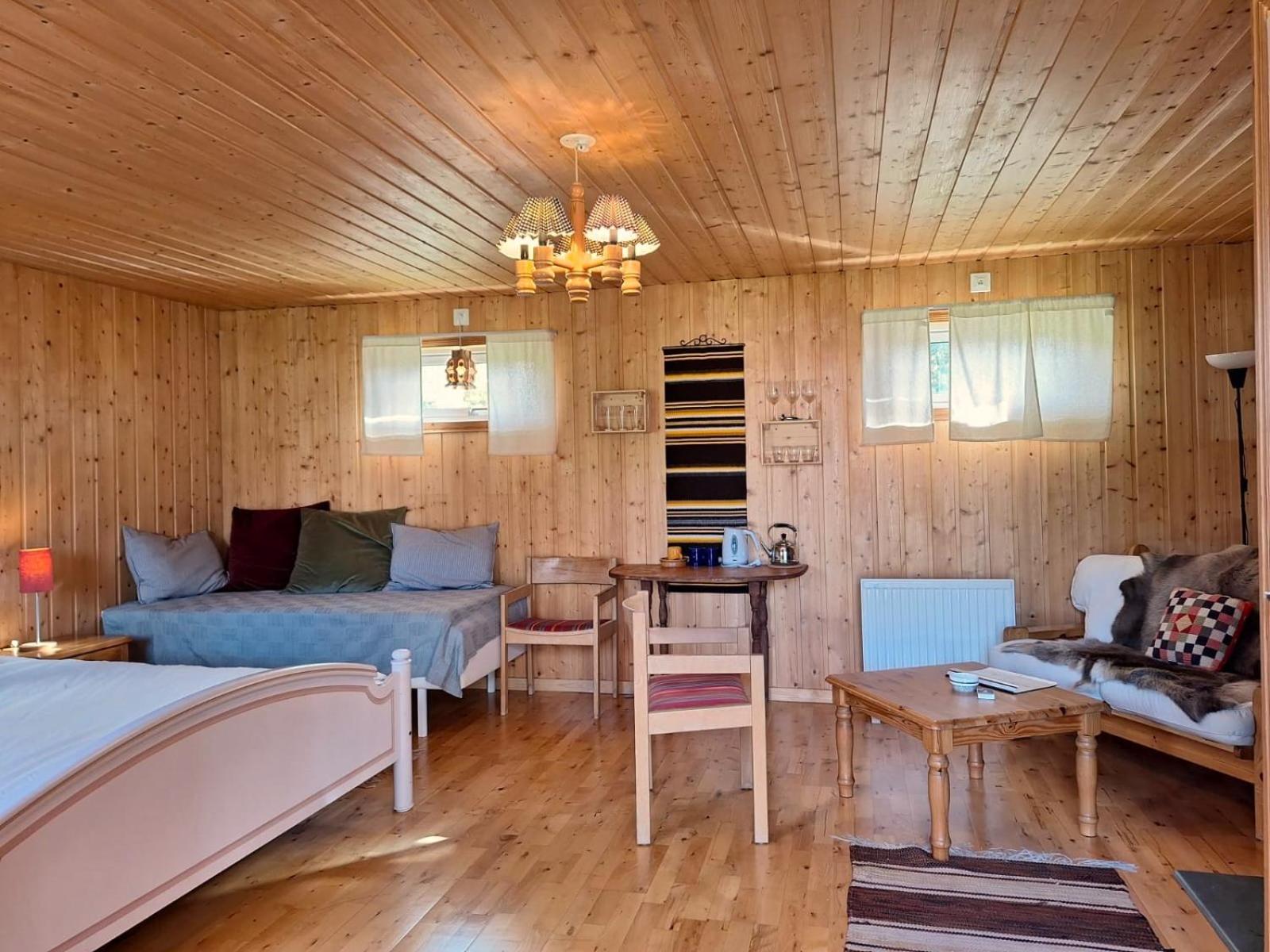 gîte avec toilettes privées et salle de bain comune photo 2