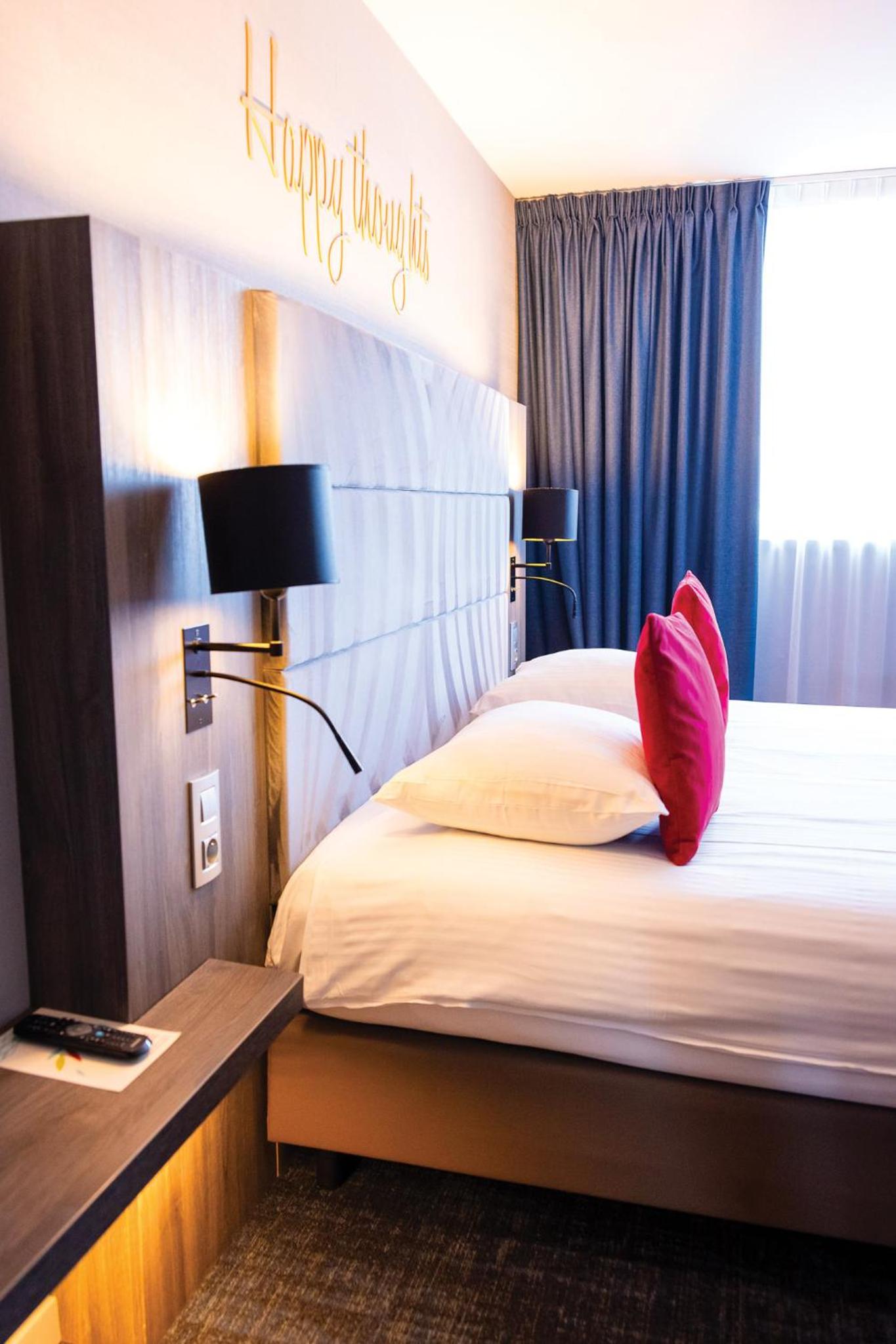 Standard Double Room with View