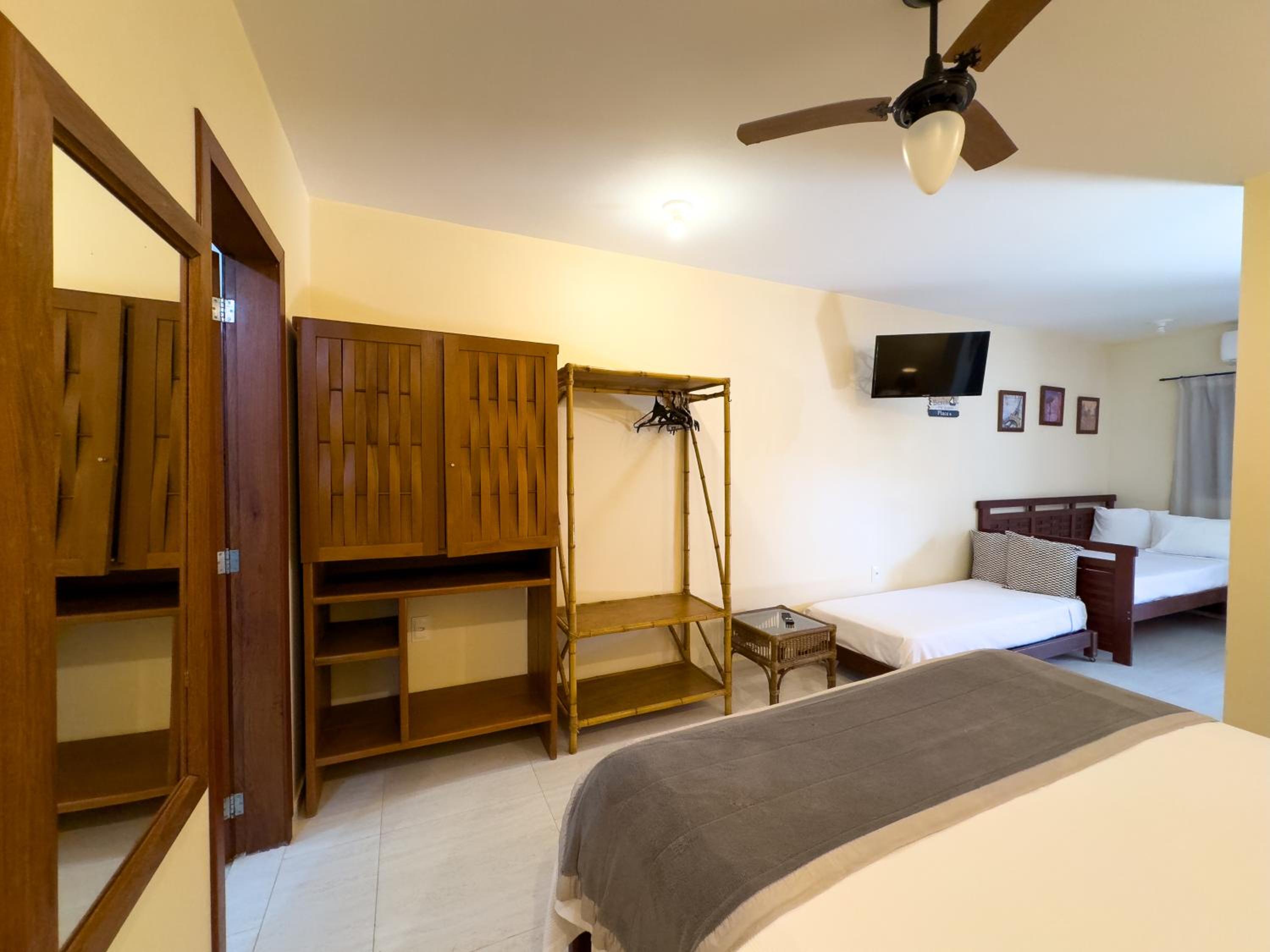 Apartment - Photo 18