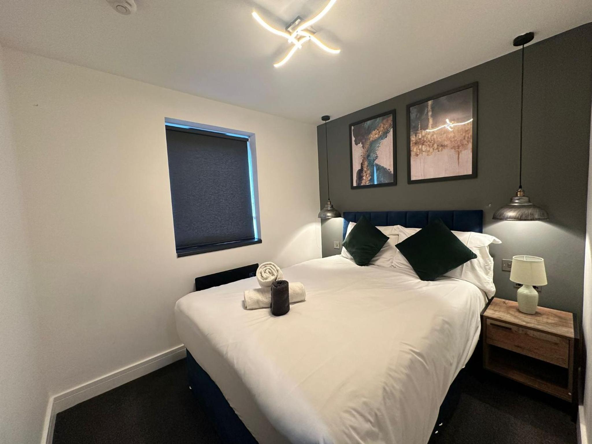 One-Bedroom Apartment photo 1