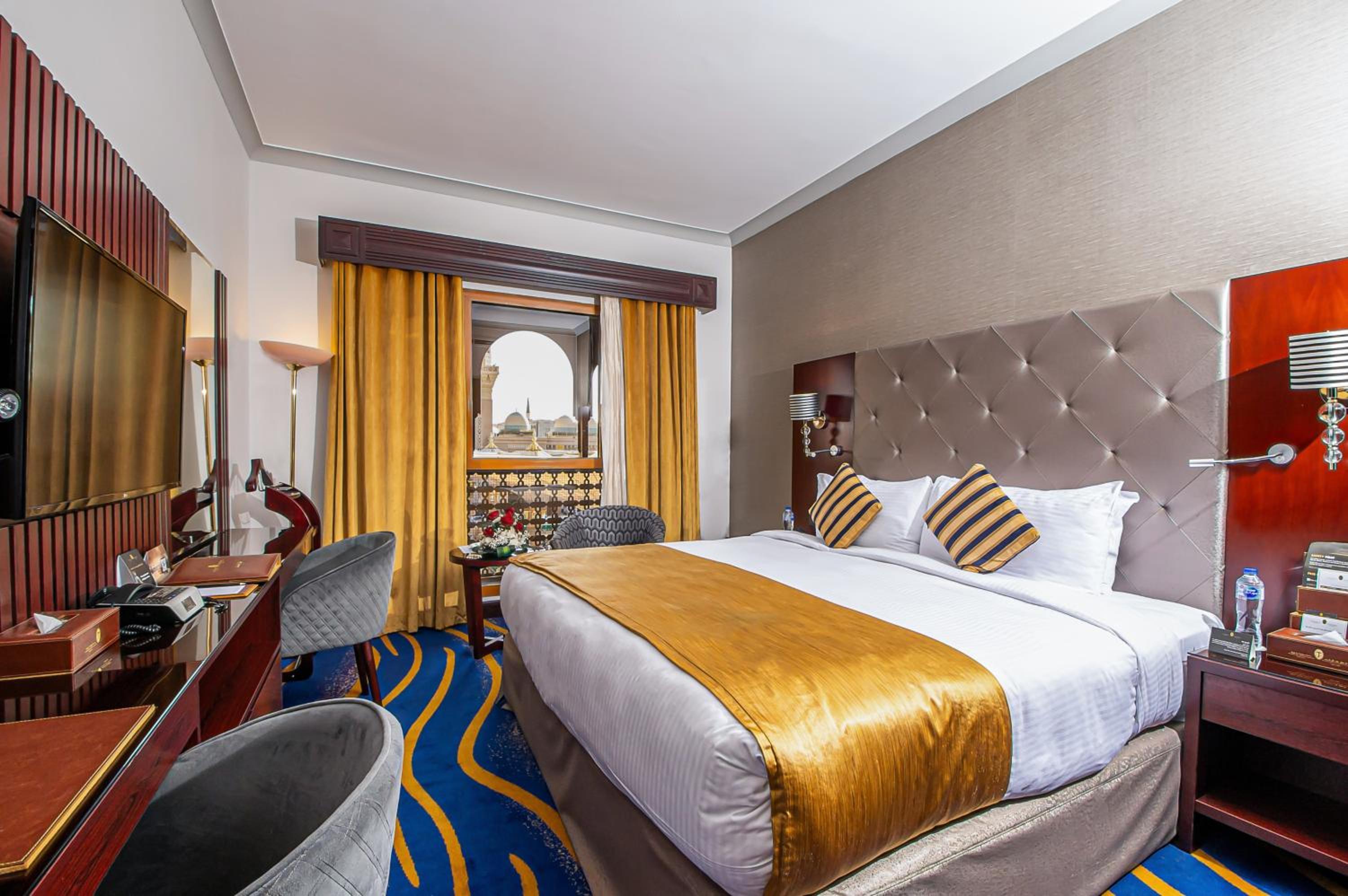 Standard King Bed Room Haram View - Photo 1