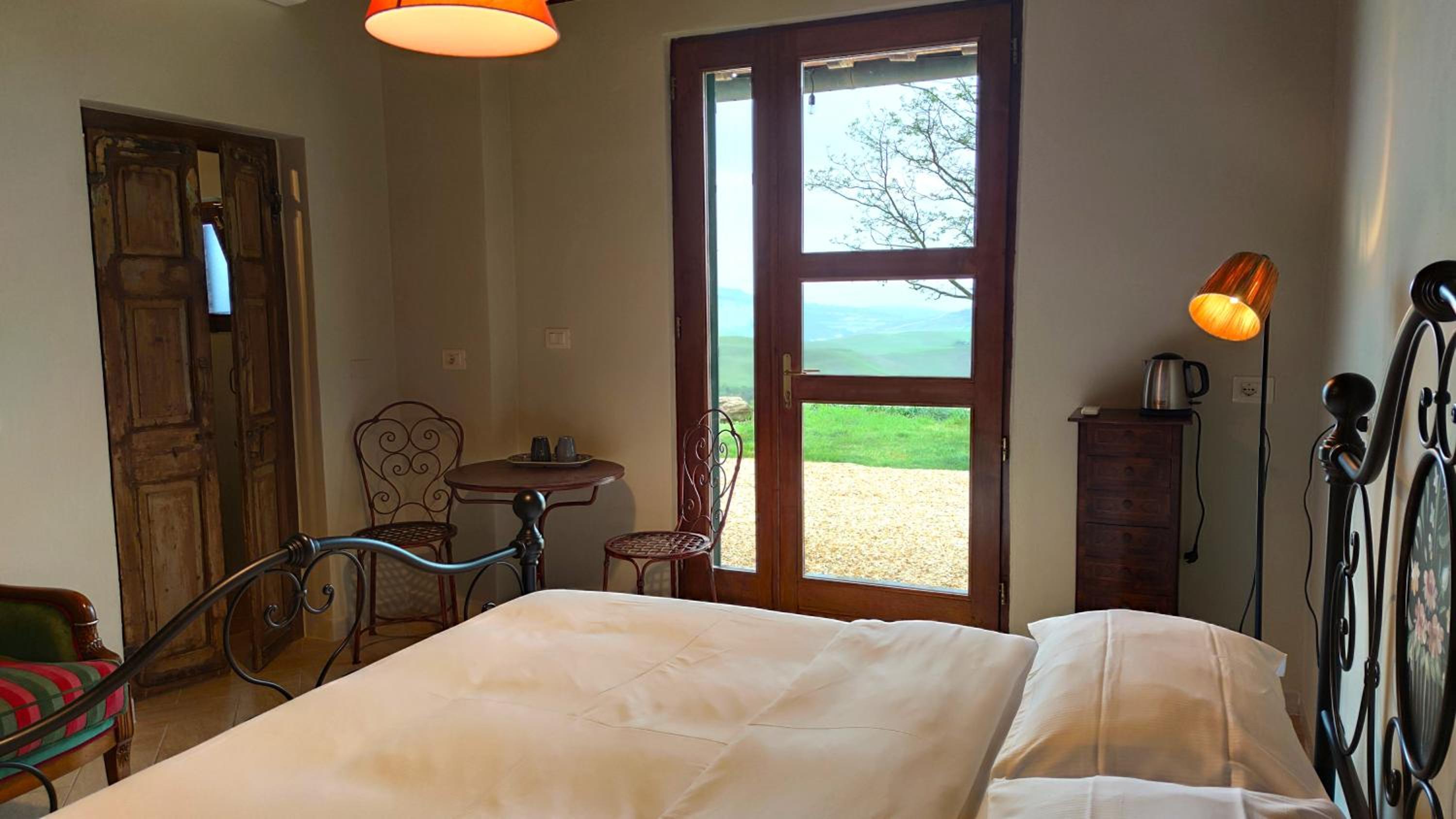 Double Room With Private Bathroom