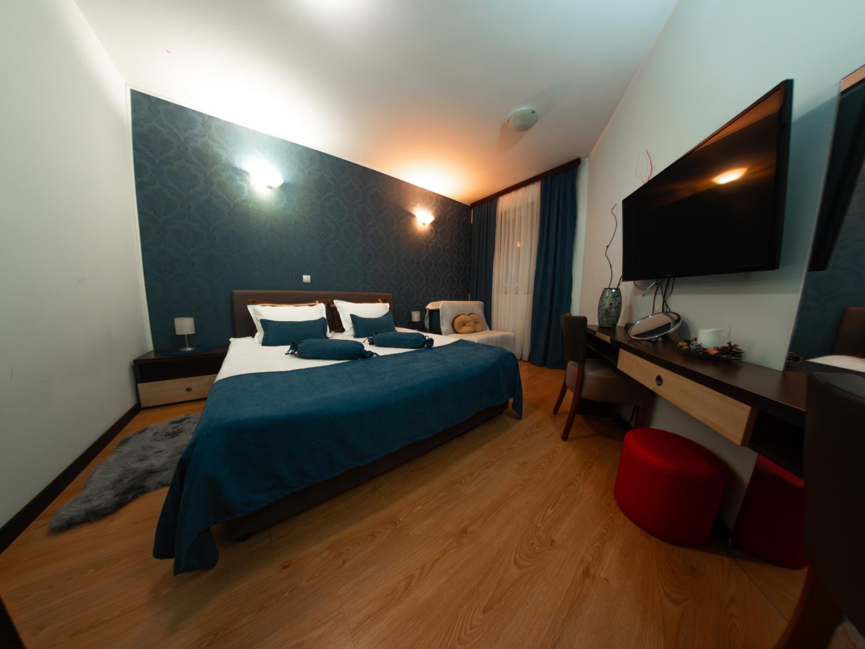 Standard Double Room - Photo 1