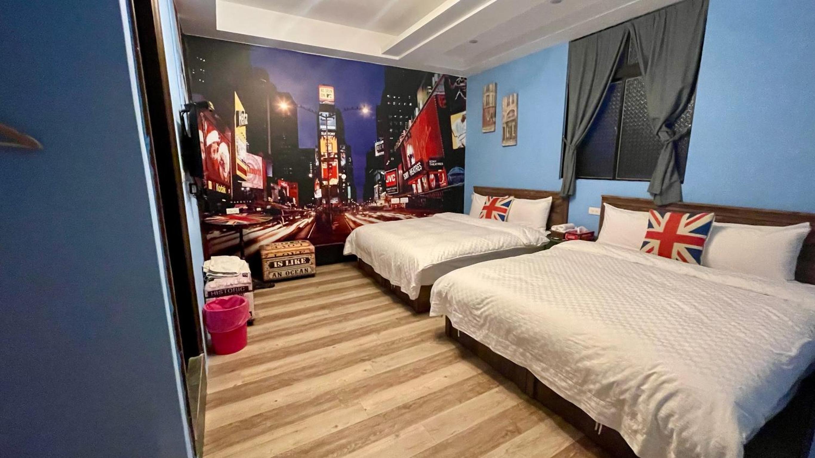 Standard Twin Room - Photo 1
