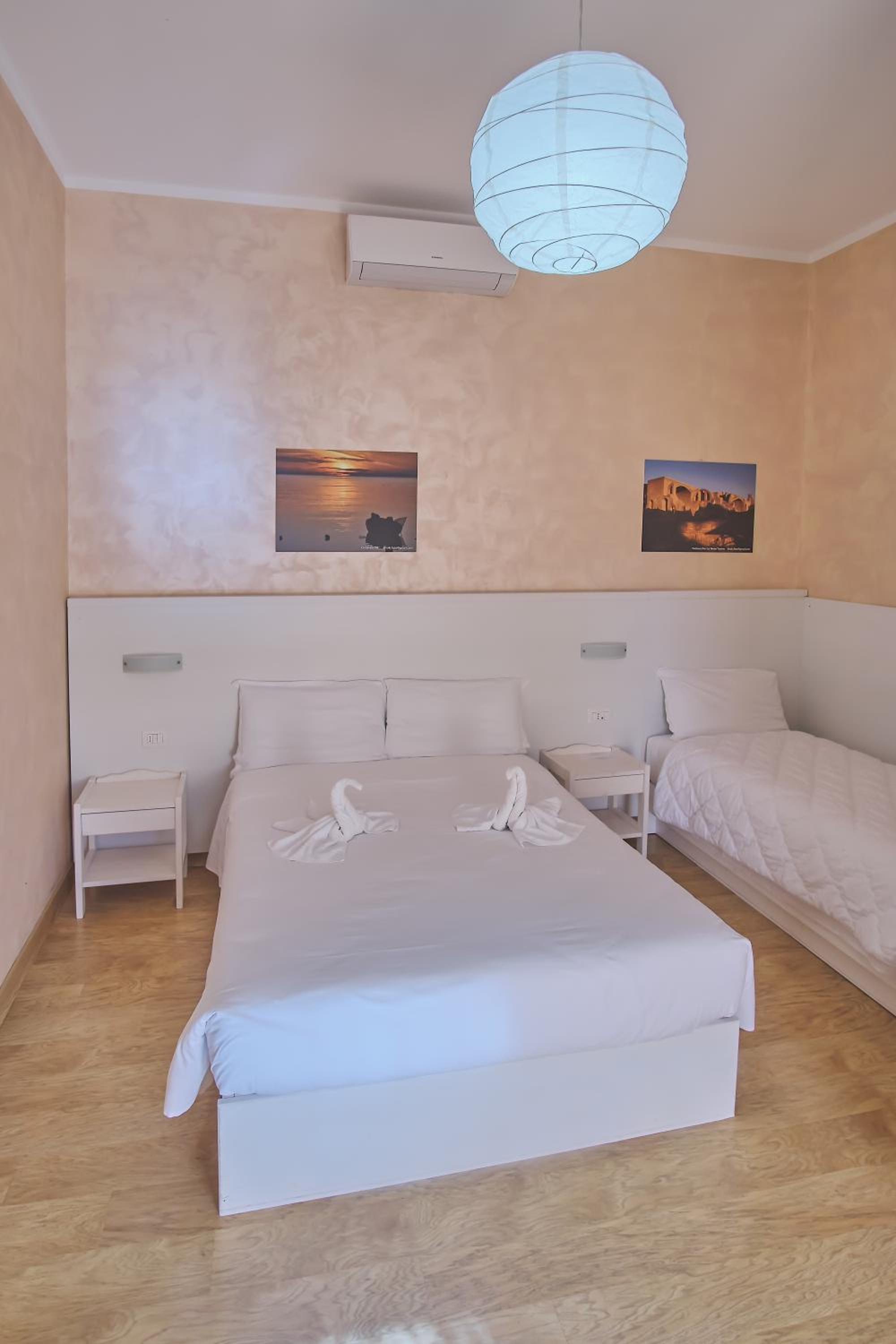 Comfort Triple Room - Photo 10