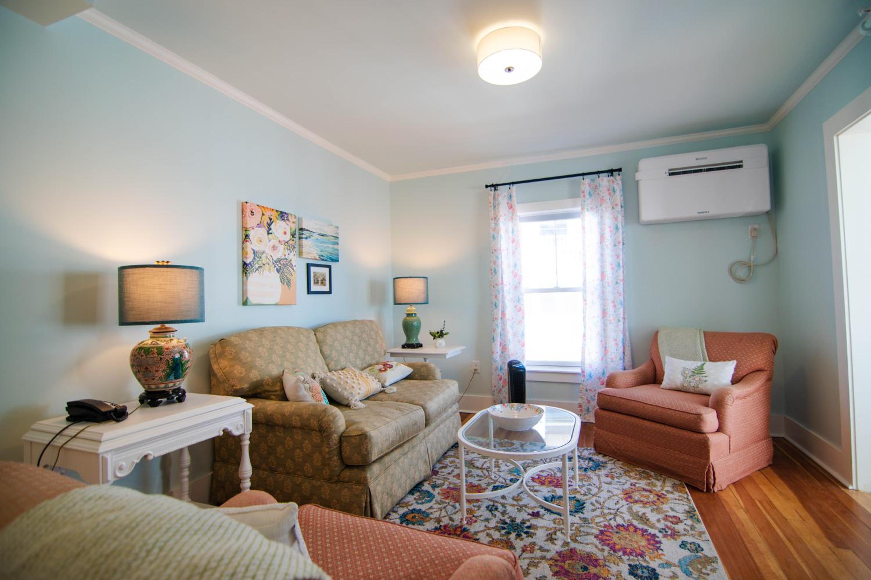 Old Hotel Premier Oceanfront Suite photo 1