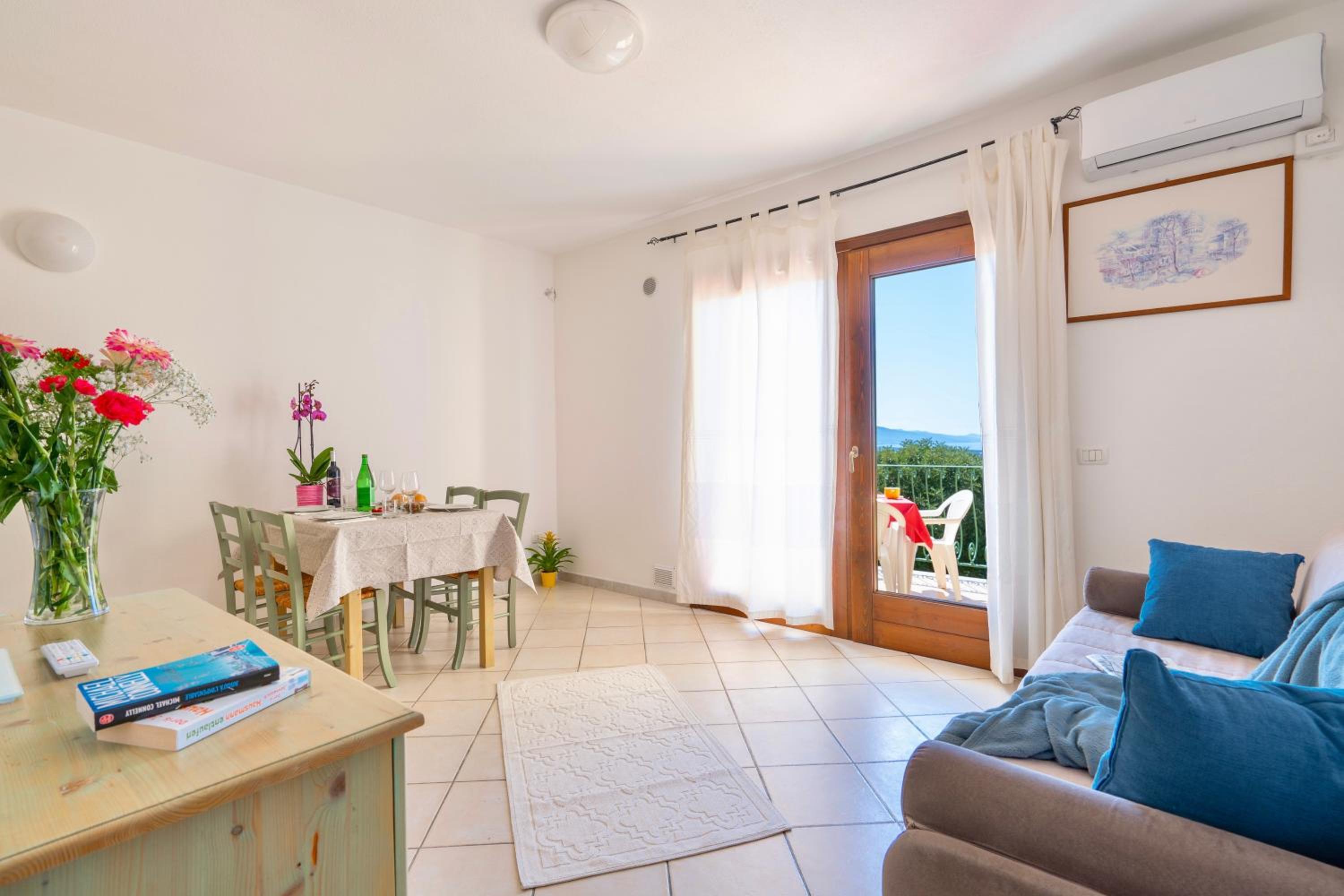 Apartment With Sea View photo 1