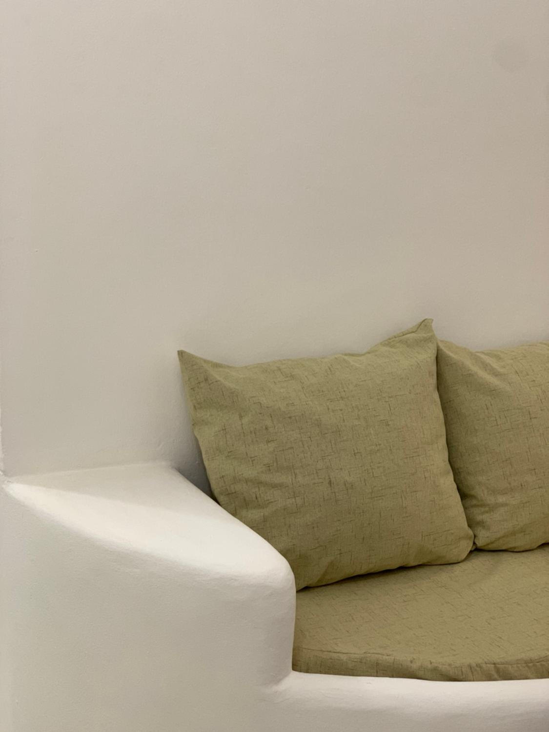 Deluxe Room (2 Adults + 1 Child) photo 3