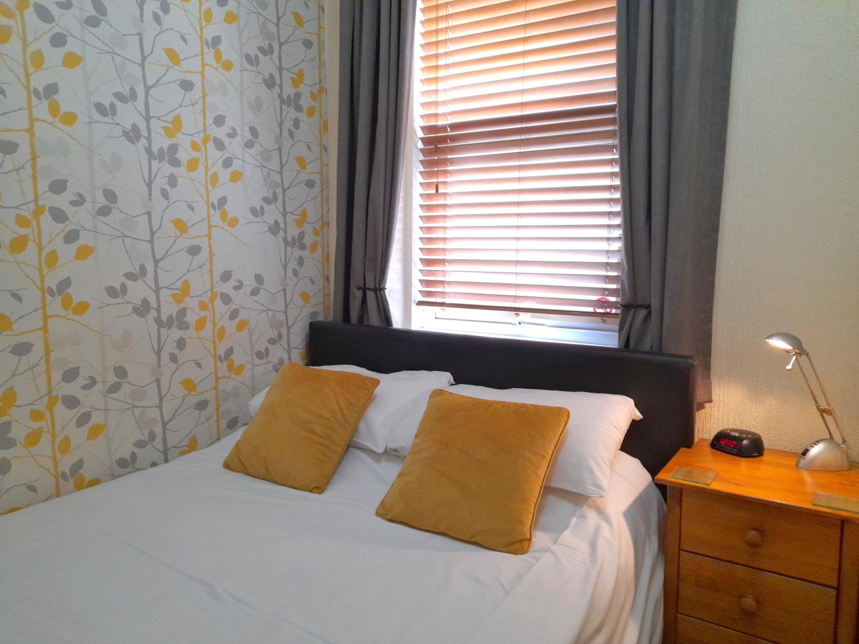 Large Single Room