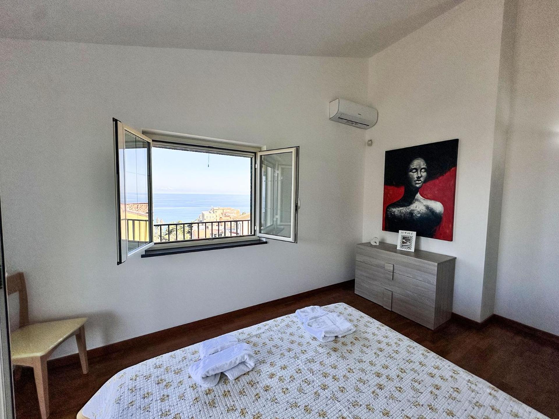 Apartment with Sea View photo 2