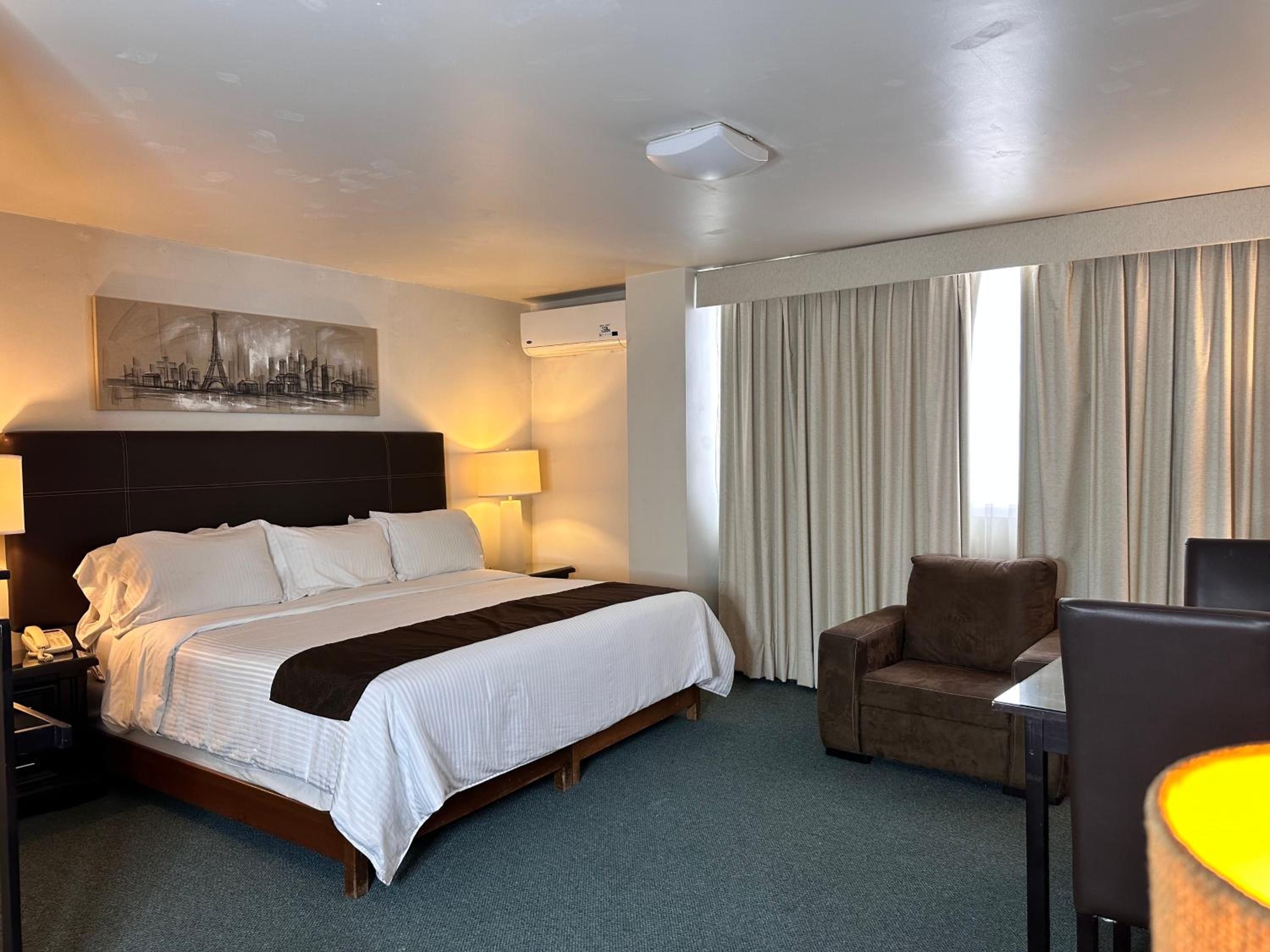 Suite photo 1