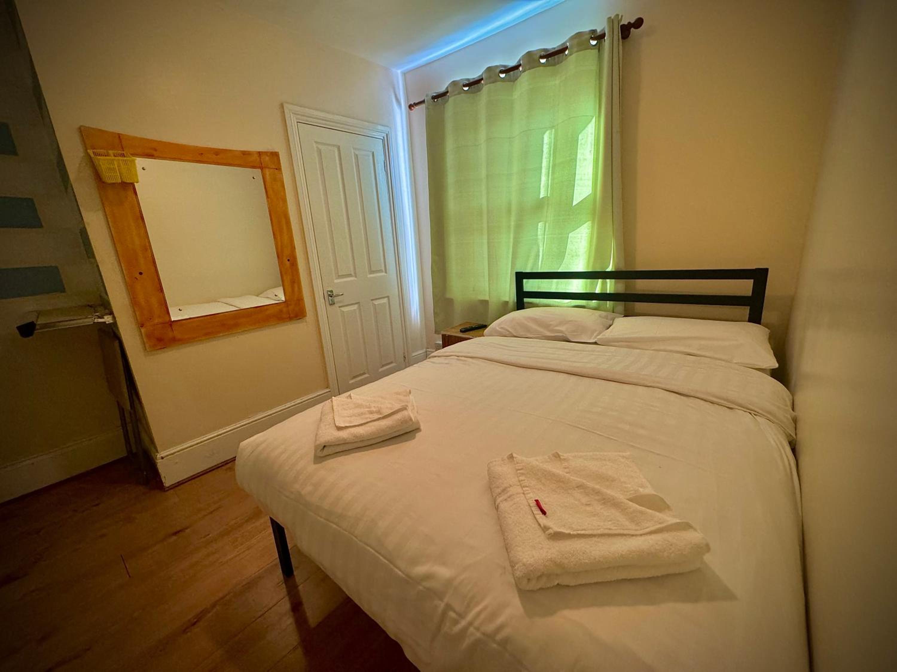 Budget Double Room photo 1