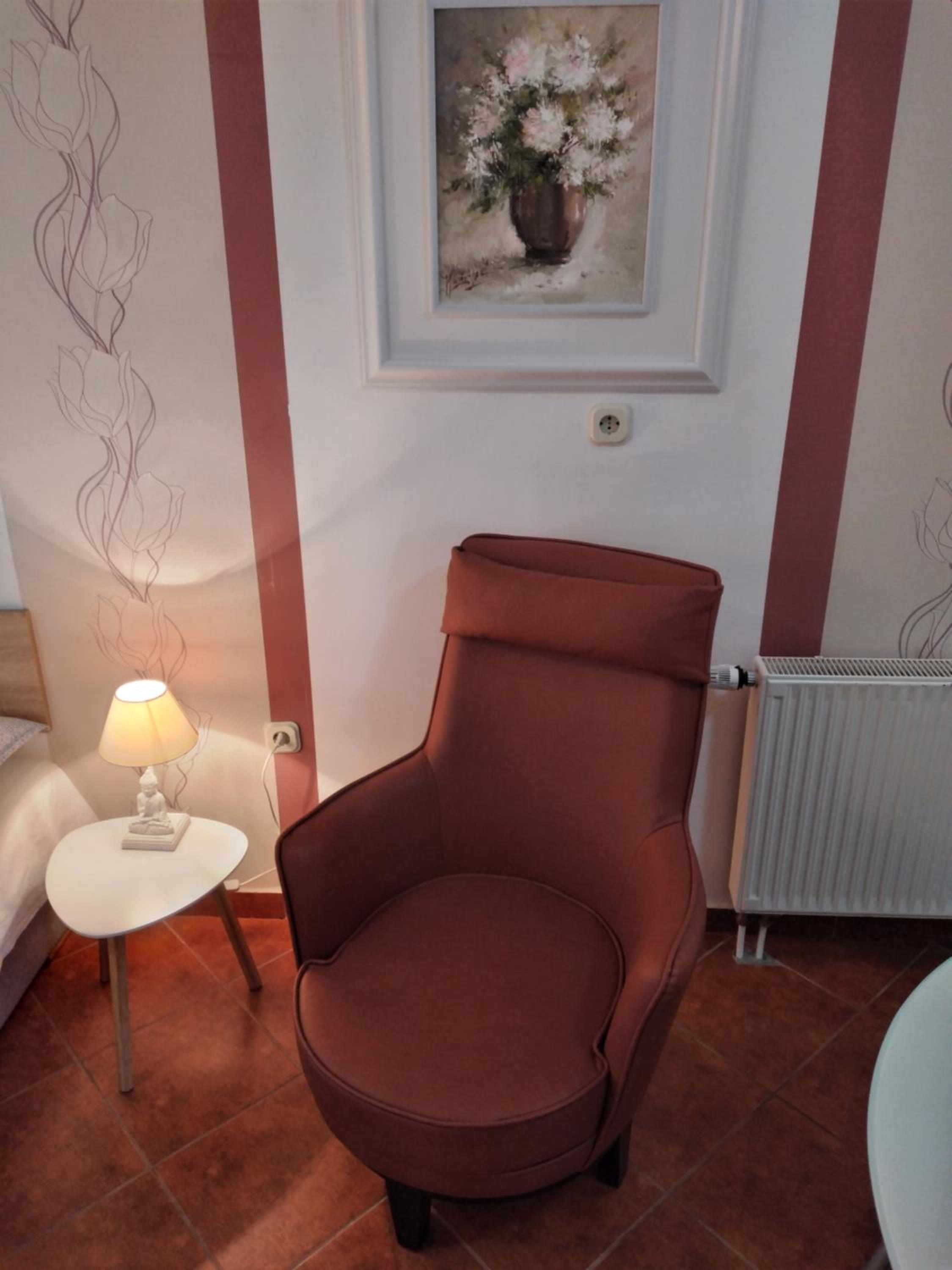 Apartment with Terrace - Photo 20