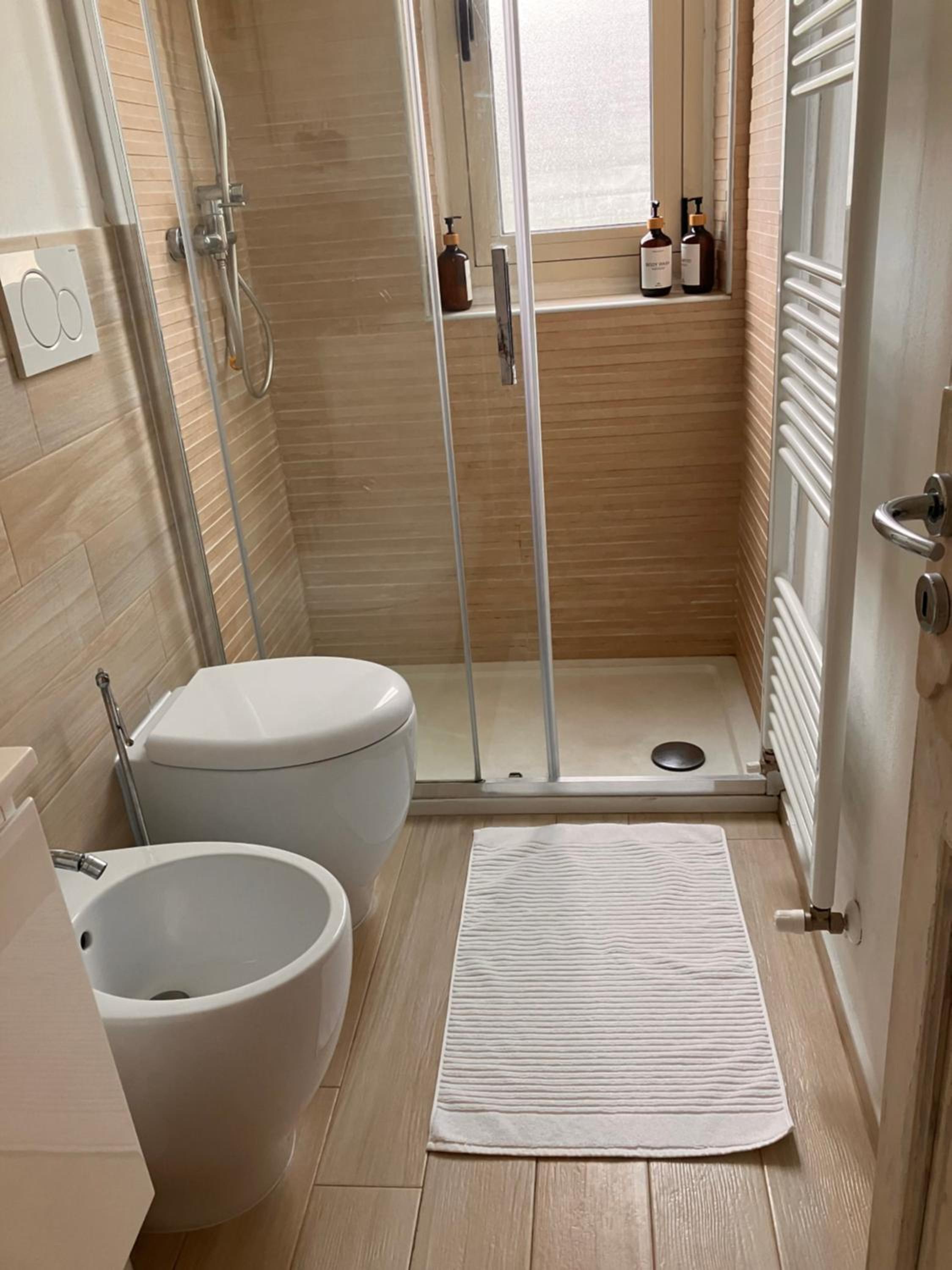 One-Bedroom Apartment - Photo 17